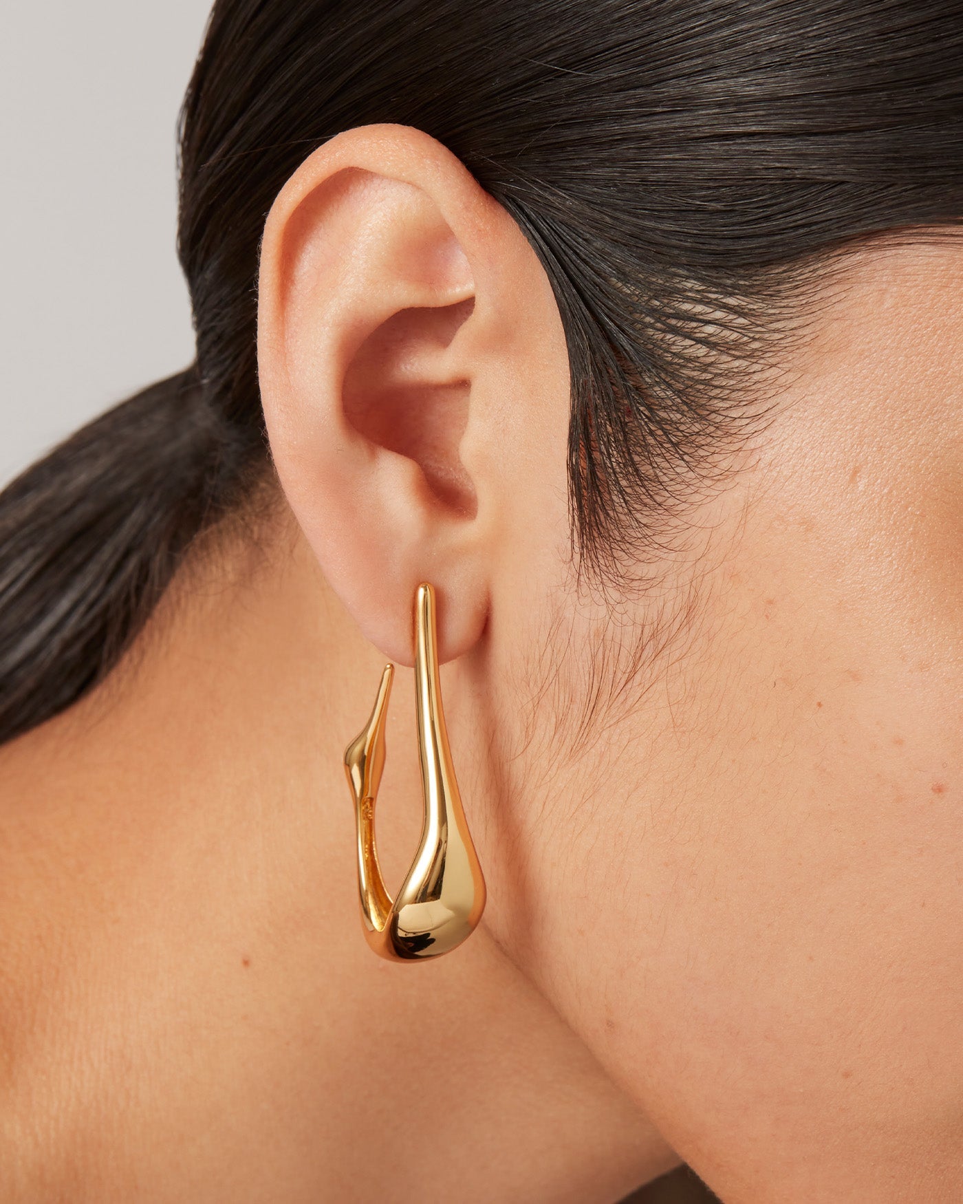 Colette Medium Hoop Earrings for Women - Stylish Gold & Silver Hoops for Everyday Wear, Parties & Special Occasions