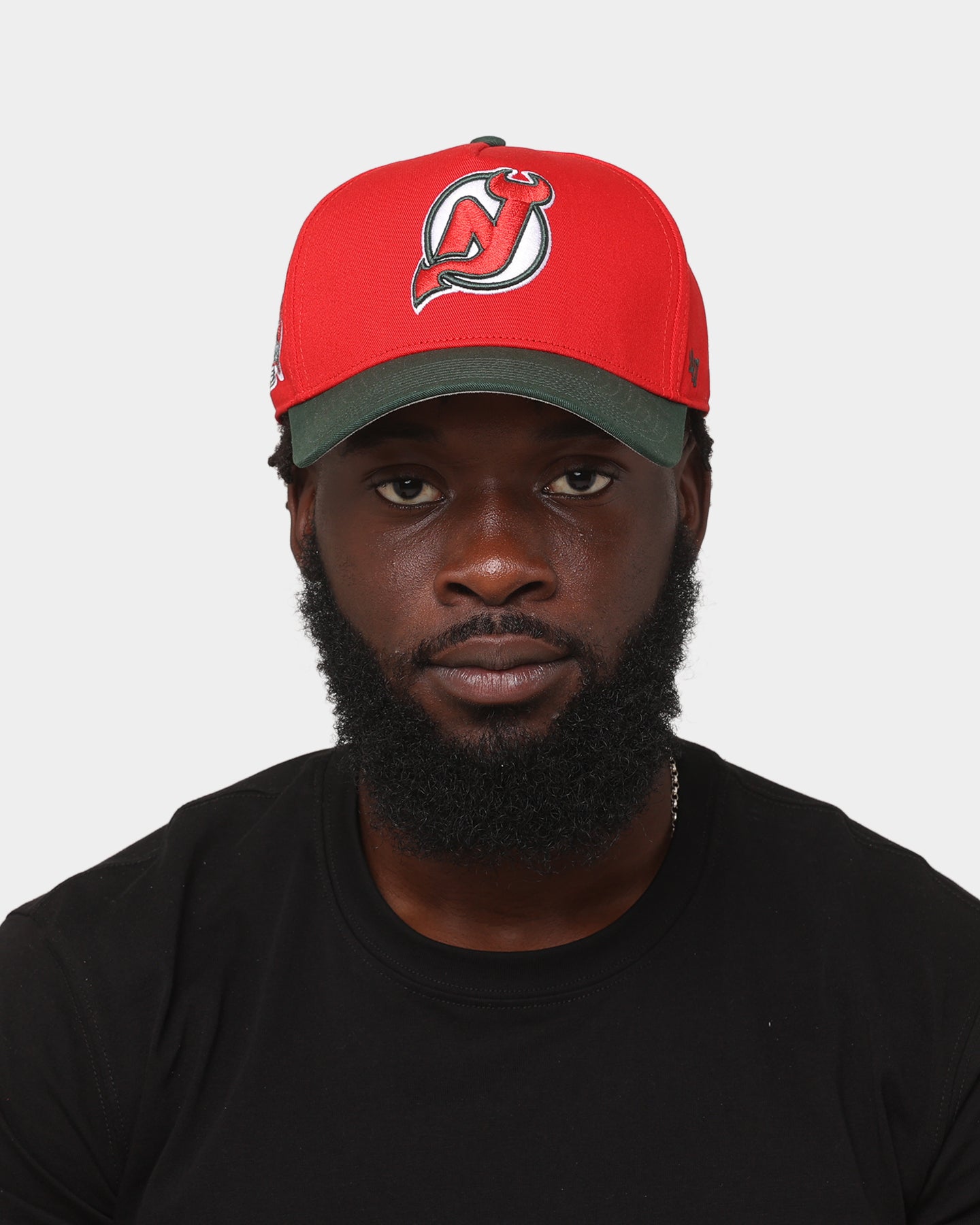47 Brand New Jersey Devils 'Scarlet Pines' MVP DT Snapback Cap - Red/Dark Green Adjustable Hat for Men - Perfect for Game Day, Sports Events & Casual Wear