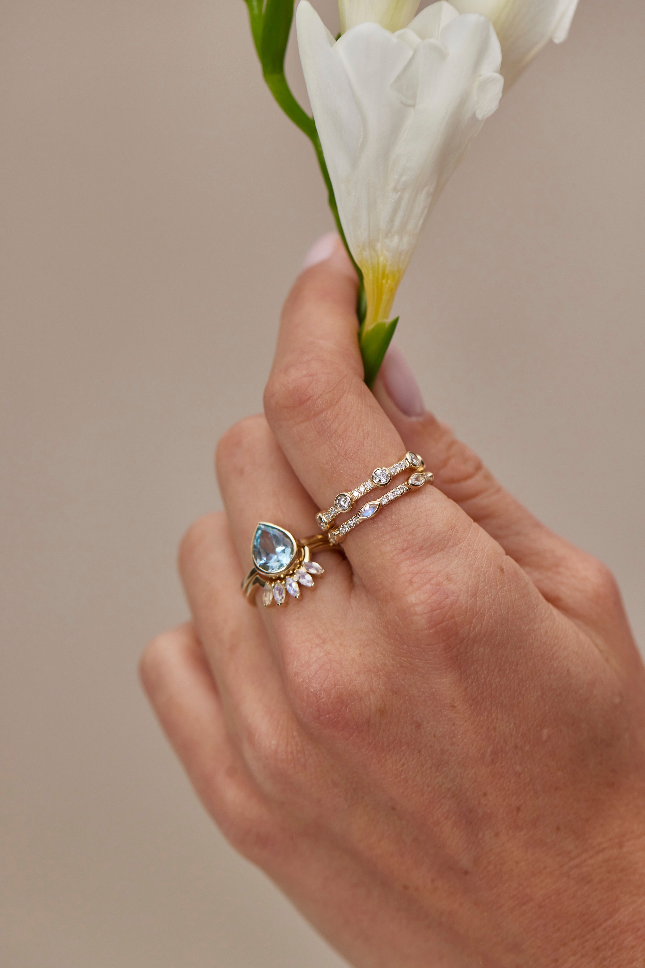Starburst Halo Yellow Gold Band Ring for Women - Elegant 14K Gold Plated Cubic Zirconia Wedding Engagement Promise Ring - Perfect for Anniversary, Proposal & Special Occasions