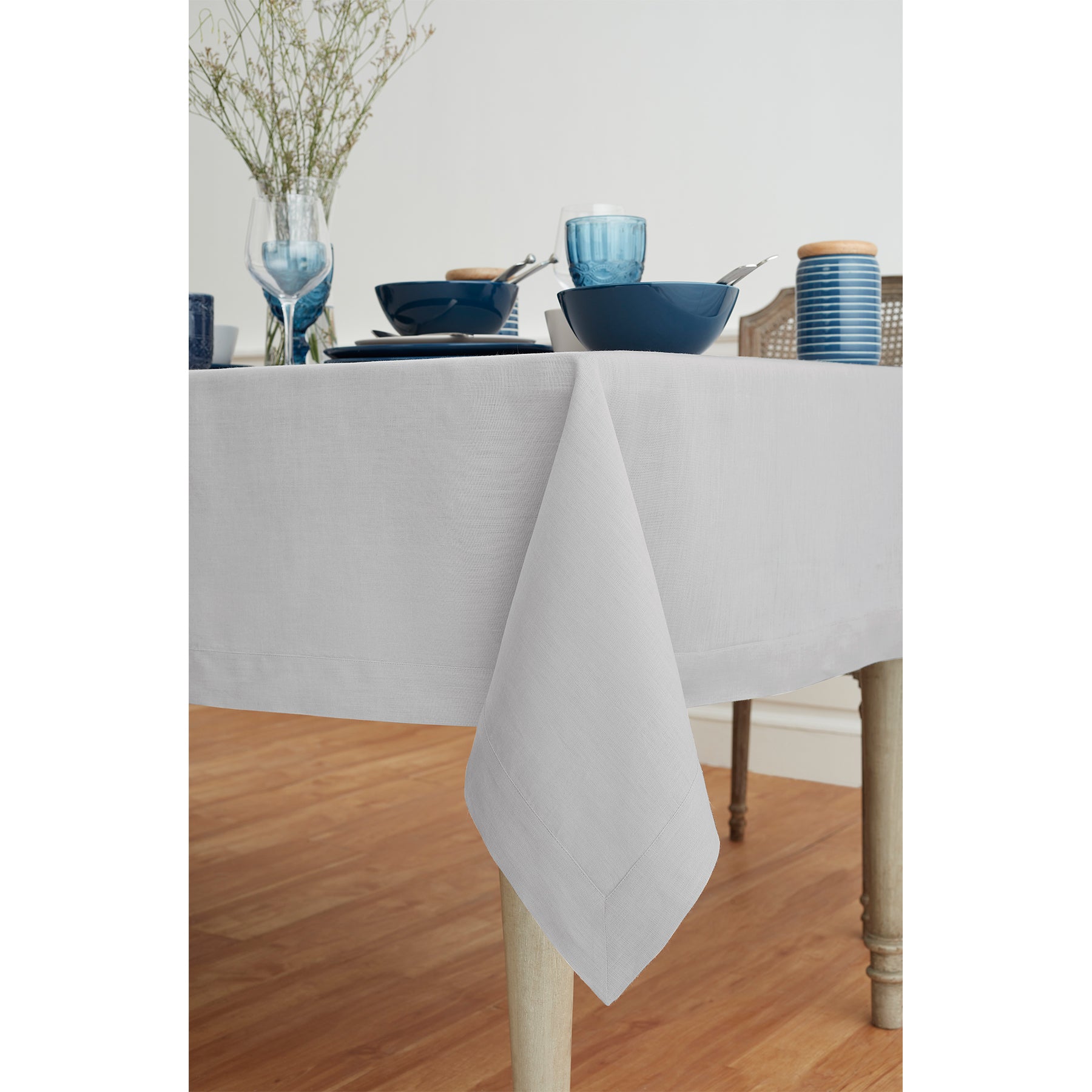 Premium Extra Large Fete Tablecloth - Waterproof & Stain-Resistant for Outdoor Parties, Weddings, and Events