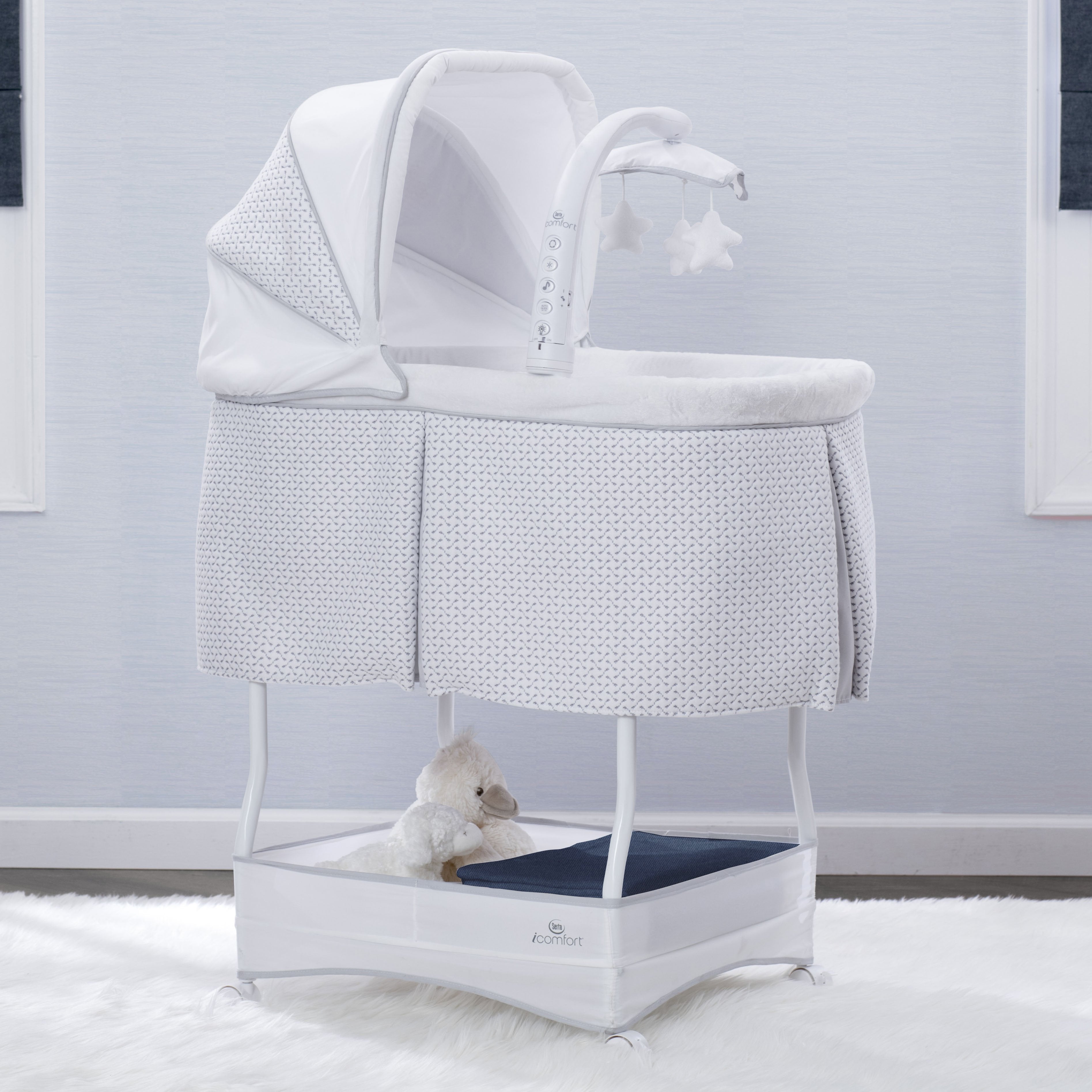 iComfort Auto Glide Bassinet - Portable Baby Crib with Smooth Rocking Motion for Newborns & Infants | Perfect for Nursery, Bedroom & Travel Use