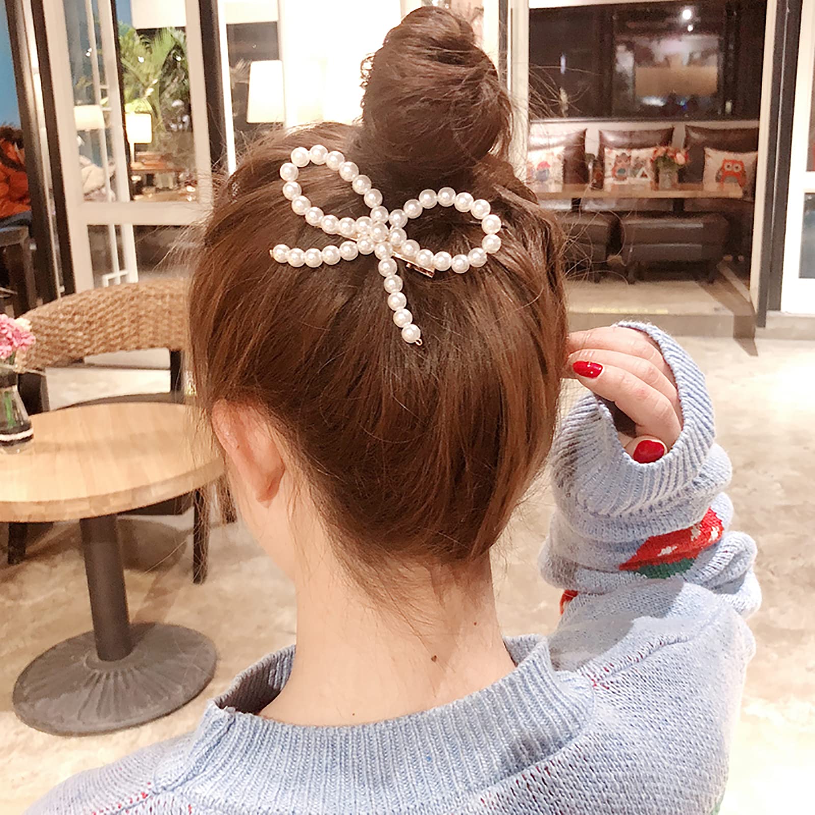 4 Pcs Pearl Bow Hair Clips - Elegant Pearls Hair Barrettes with Snap Closure for Women, Girls, Bridesmaids & Kids - Perfect for Weddings, Parties & Everyday Hair Accessories