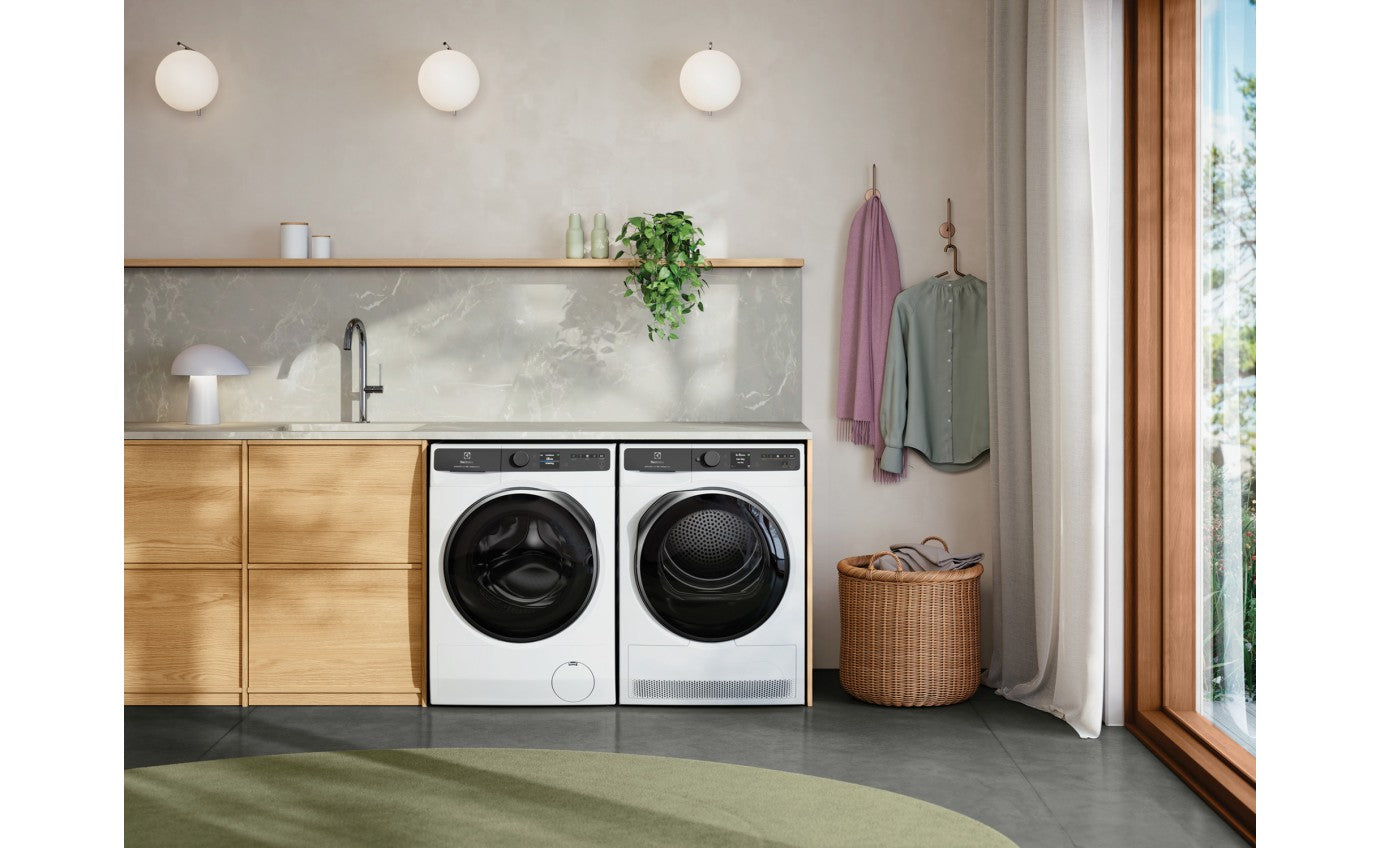 Electrolux 12kg UltimateCare 900 Front Load Washing Machine EWF1242R9WC - Energy Efficient, Quiet Operation for Large Families & Laundry Rooms