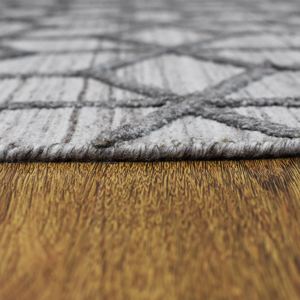 Hand Woven Arrowhead Design Area Rug - Boho Chic Home Decor for Living Room, Bedroom & Office