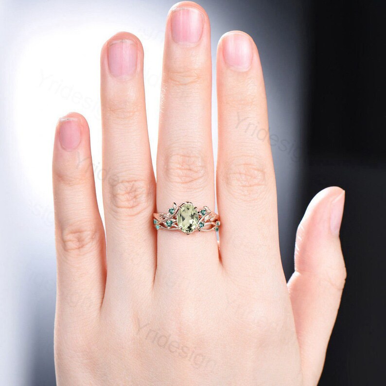 Green Amethyst Ring Set | Cluster Emerald Crystal Engagement Ring | Vintage Unique February Leaf Wedding Ring for Women | Nature Inspired Jewelry | Perfect for Weddings, Anniversaries & Special Occasions