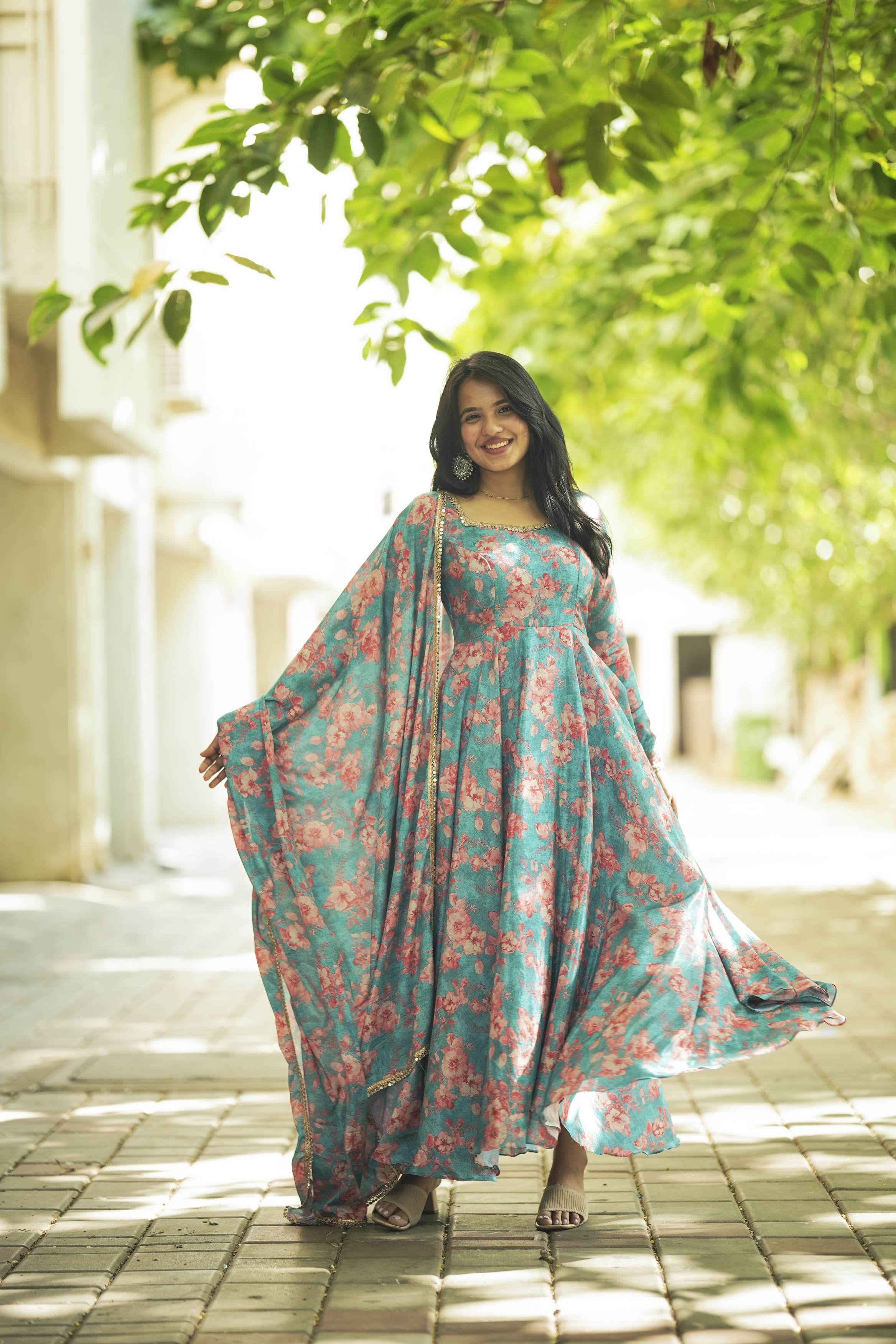 DD573 Malar - Simple and Elegant Jewelry Collection for Women | Perfect for Everyday Wear, Parties & Special Occasions