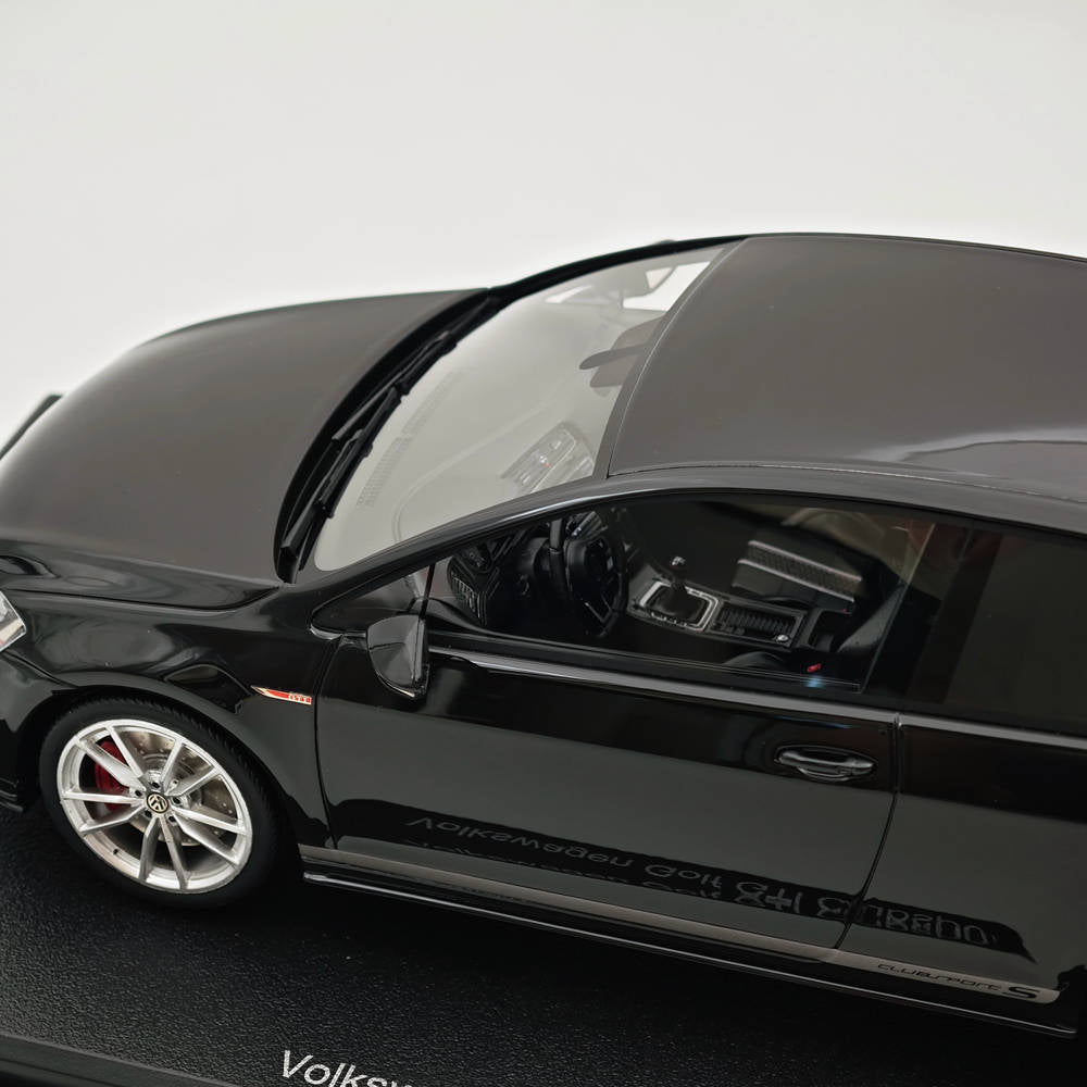 1/18 Scale Volkswagen Golf GTI VII Clubsport S 2017 Black Resin Diecast Model Car - Collectible Display for Car Enthusiasts & Home Office Decor