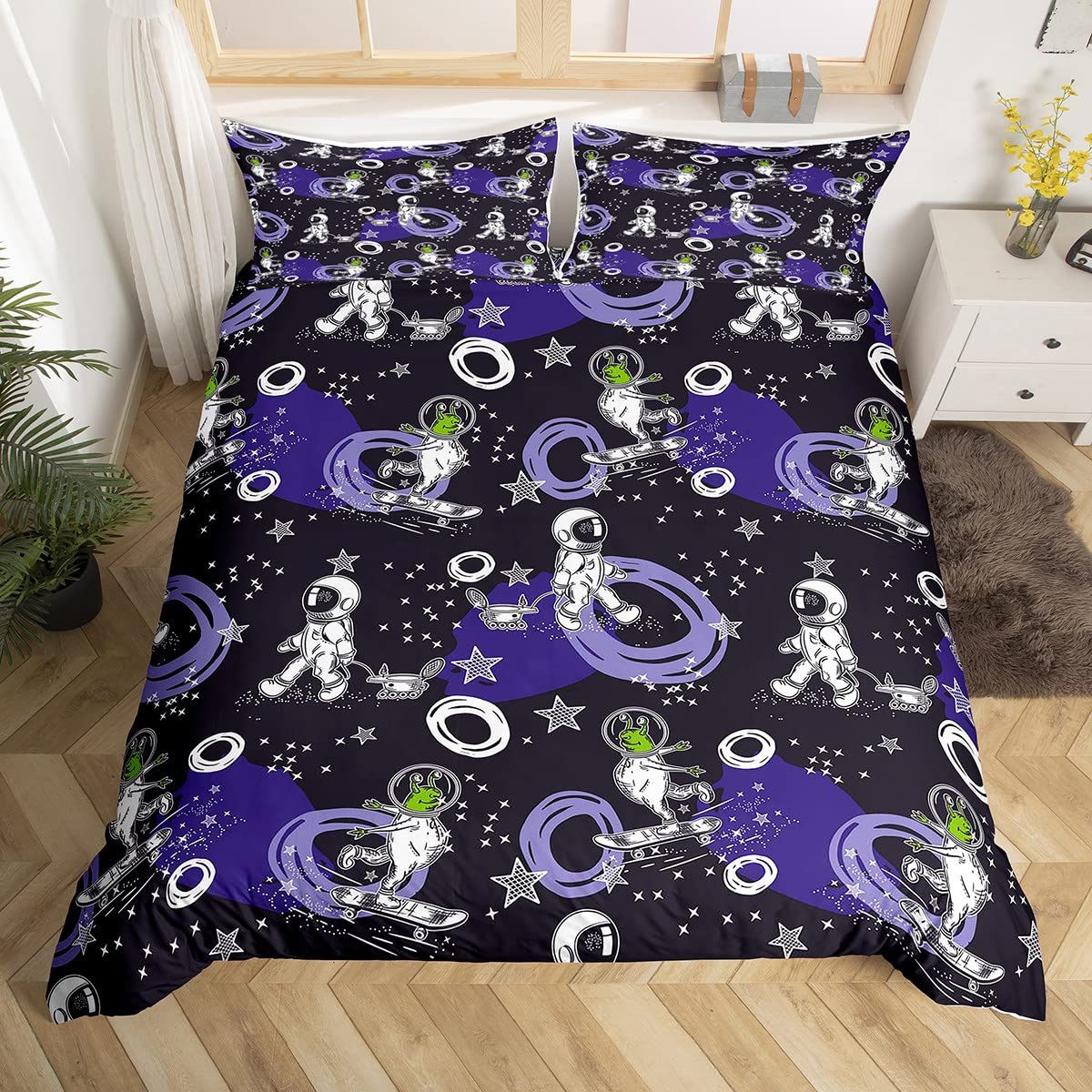 **Astronaut Themed Bedding Set - Twin Size Duvet Cover with Pillowcase for Kids Boys Girls - Space Stars Galaxy Design - Perfect for Bedrooms, Sleepovers & Themed Parties**