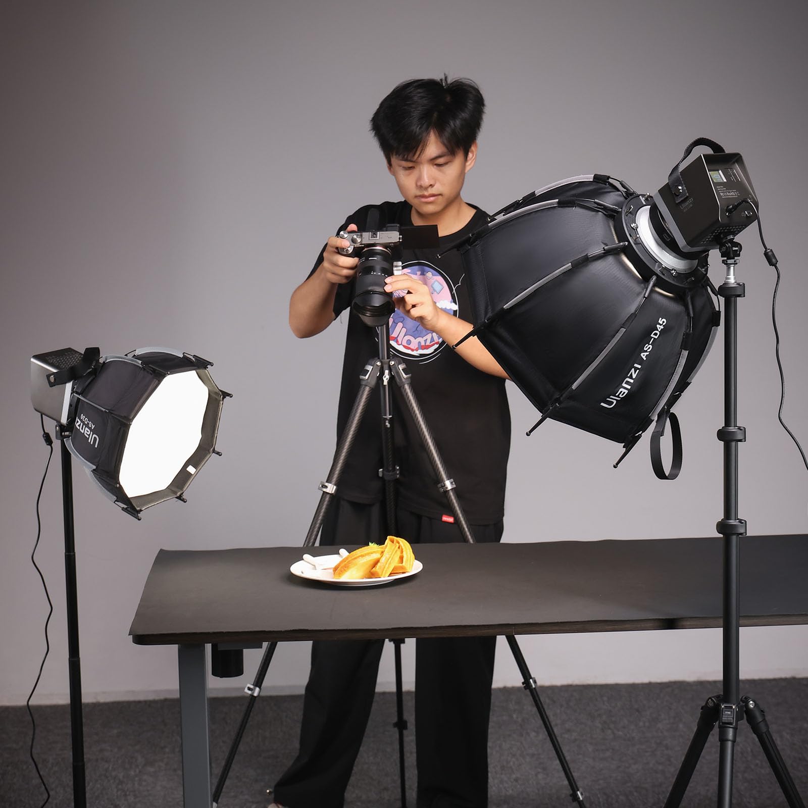 Ulanzi TT43 Adjustable 6.23ft Aluminum Light Stand - Extendable Photography Tripod for Continuous Lighting, Strobe Lights, Webcams & Softboxes | Perfect for Studio Photography, YouTube Videos & Live Streaming