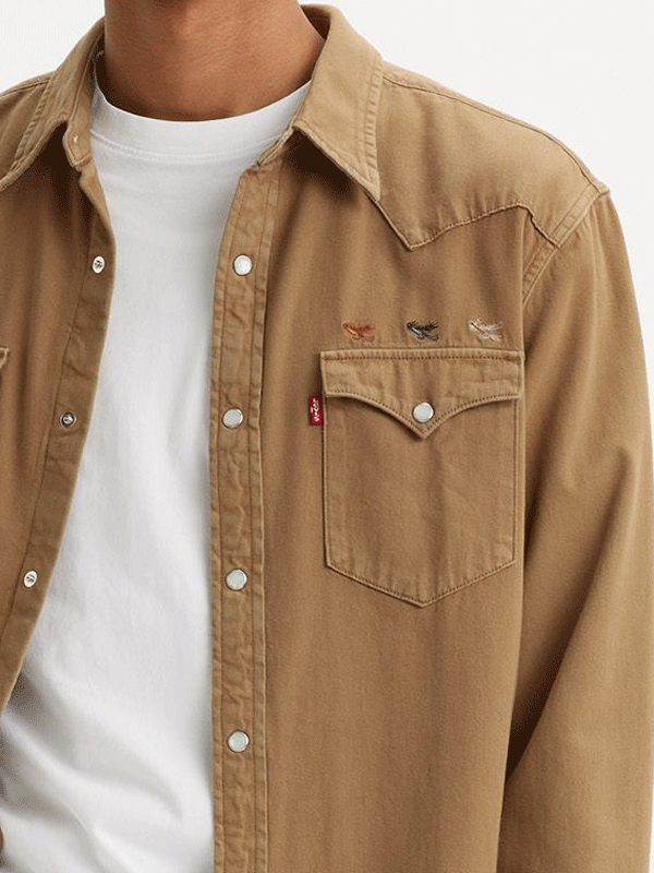Levi's Men's Classic Western Standard Fit Shirt - Angler Otter Overdye Denim Shirt for Casual Wear & Outdoor Activities