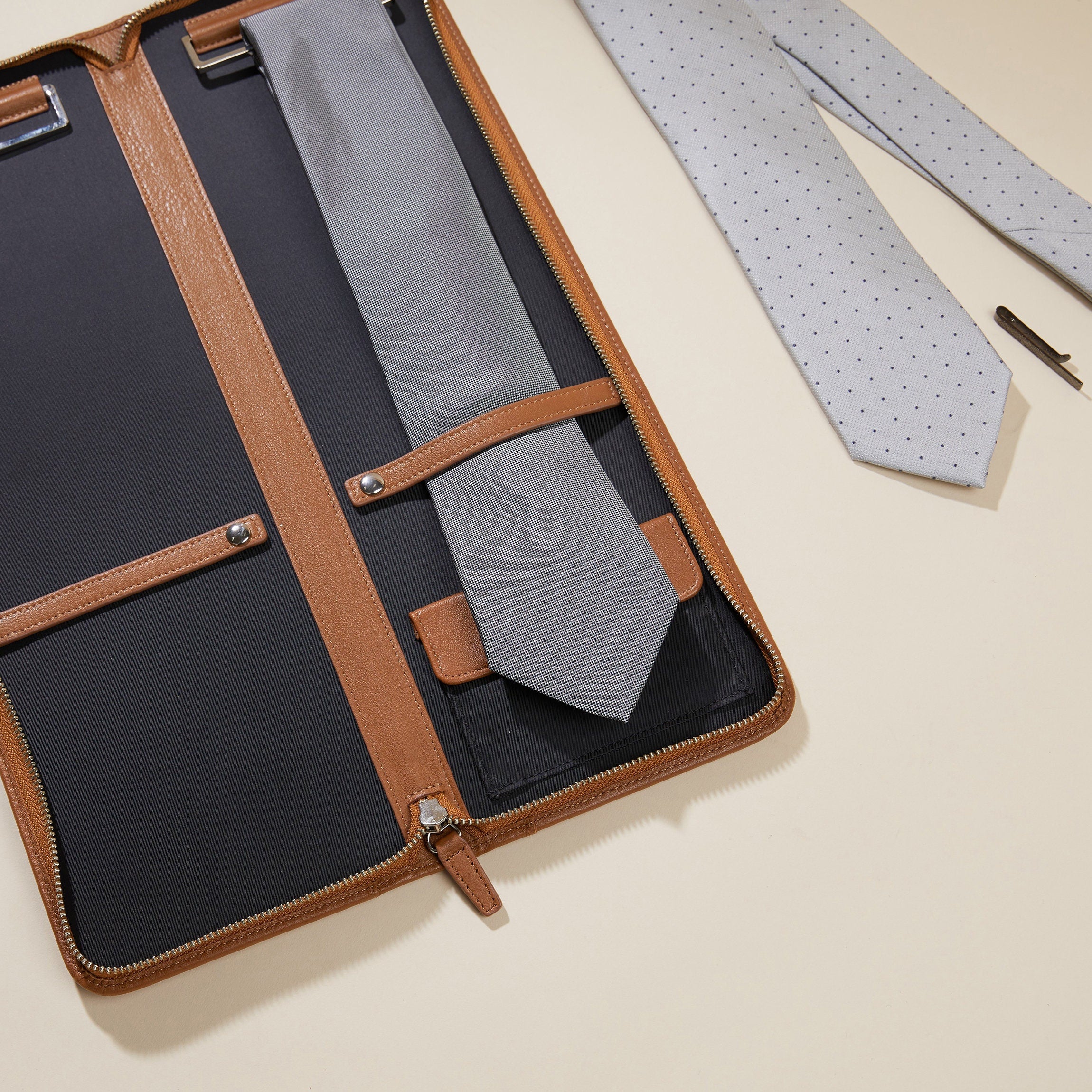 Premium Leather Tie Case in Cognac Brown - Organize & Protect Your Neckties for Work, Travel & Special Occasions