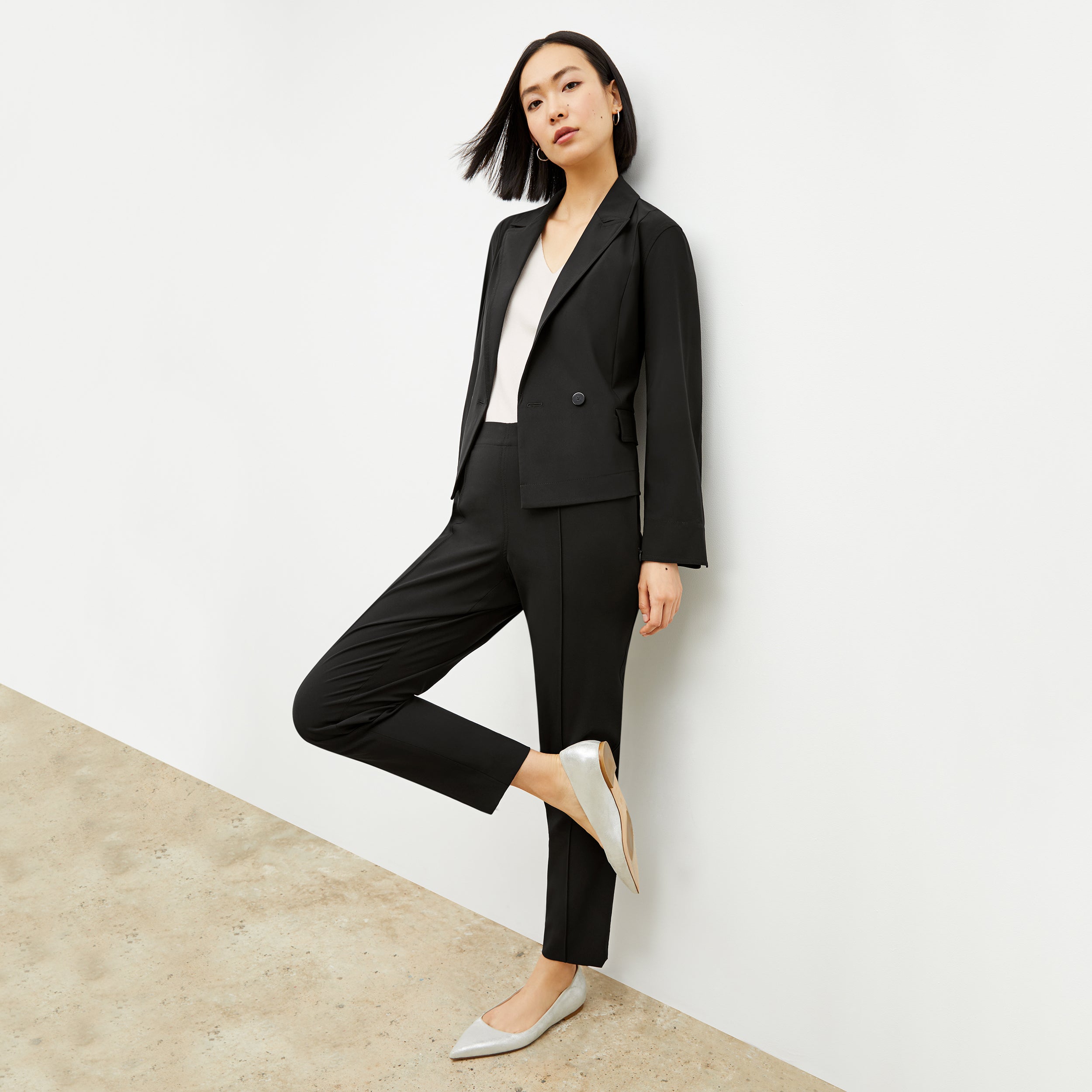 Colby Travel Pants for Men - OrigamiTech Stretch Wrinkle-Free Black Dress Pants for Business & Casual Wear - Perfect for Office, Commuting, and Travel
