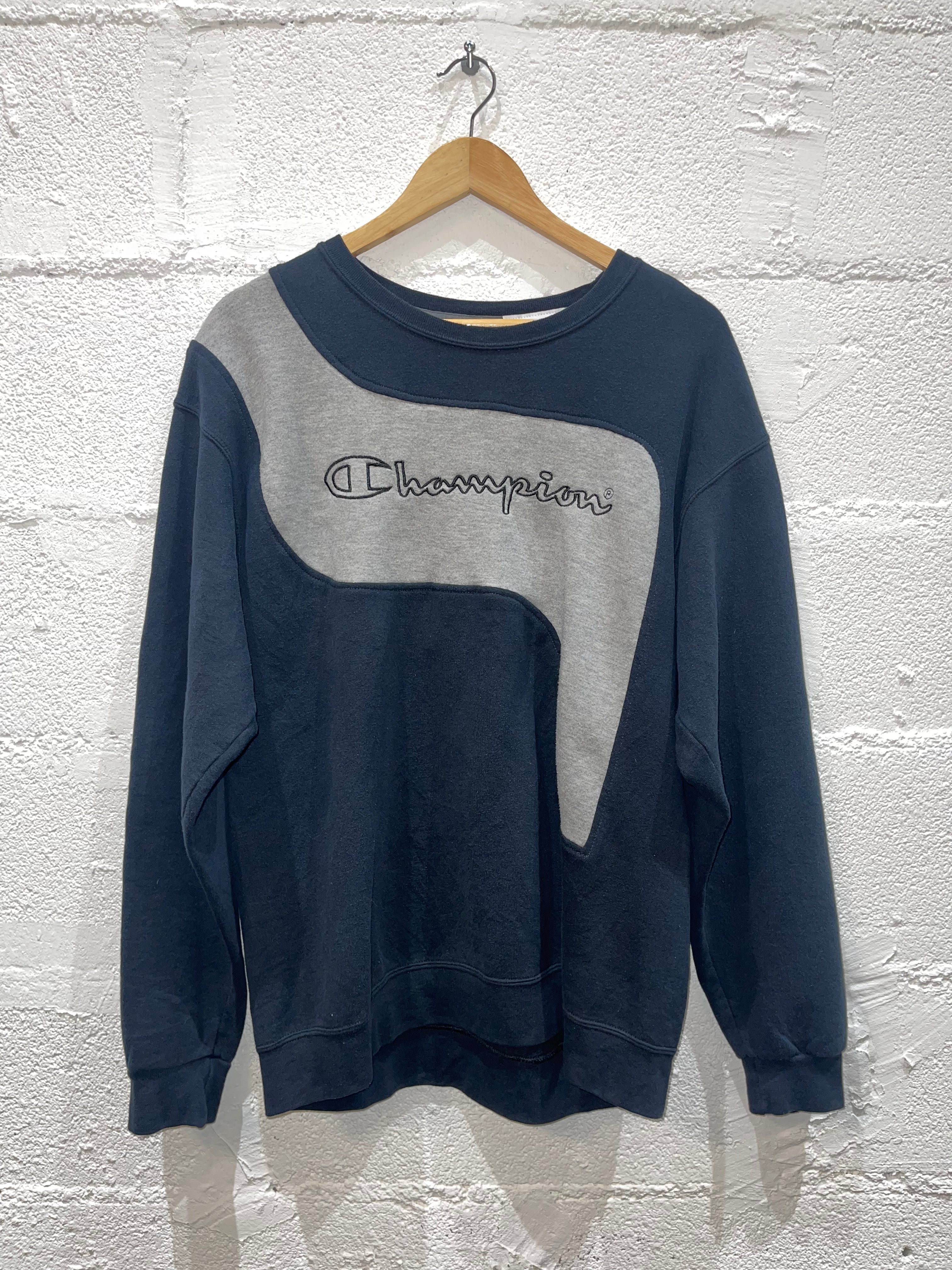 Custom Champion Sweatshirt for Men & Women - Cozy Pullover Hoodie for Casual Wear, Gym, and Street Style