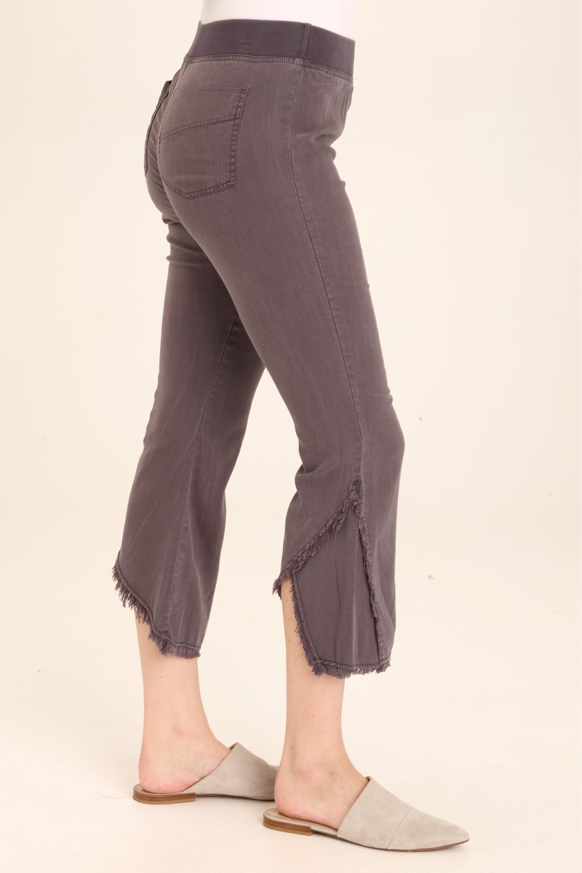 Stylish Hakarl Ankle Pants for Women - Comfortable High-Waist Slim Fit Cropped Trousers | Perfect for Office, Casual Wear & Travel