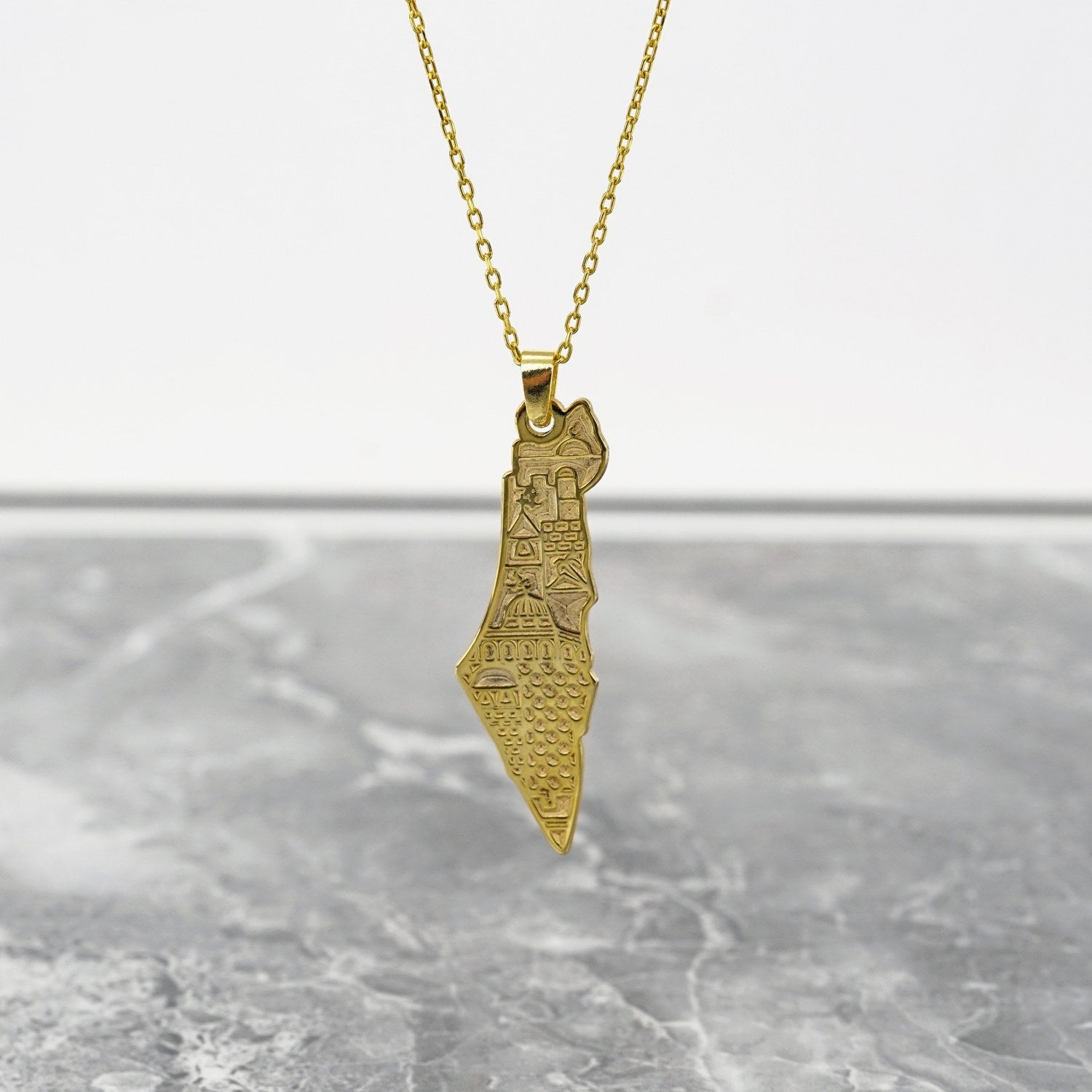 Palestine Necklace - Masjid Al Aqsa Detailed 18K Gold Plated Silver Pendant | Islamic Jewelry Gift for Women & Men | Eid, Ramadan, Wedding, Anniversary Present