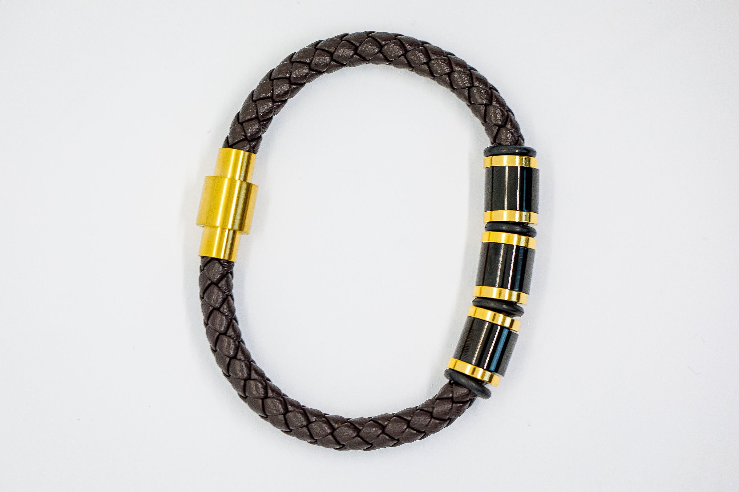 Handmade Brown Braided Leather Bracelet for Men & Women - Adjustable Wrap Bracelet for Casual Wear, Boho Style, Gifts & Everyday Fashion Accessories
