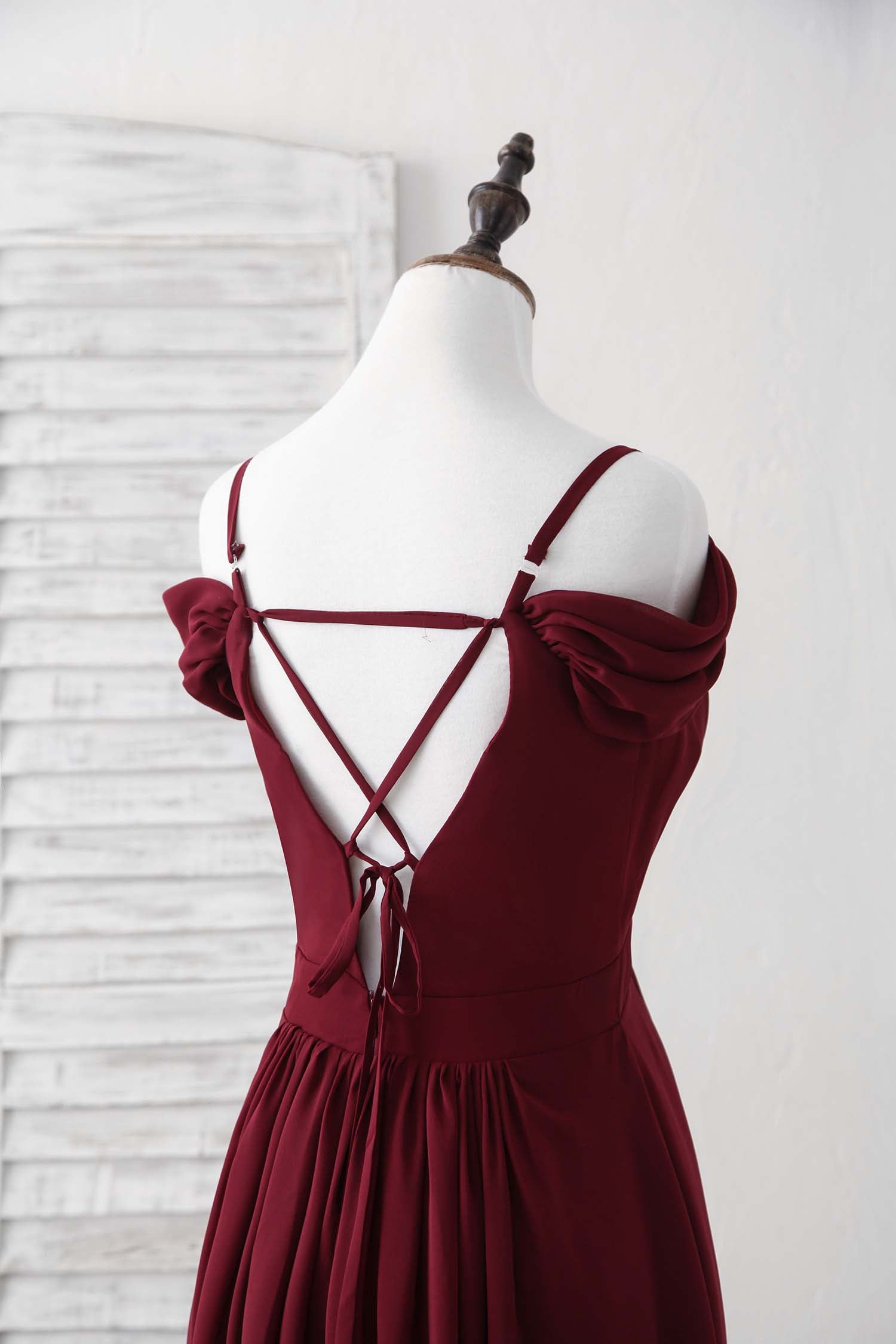 Elegant Burgundy Lace Chiffon Long Prom Dress & Bridesmaid Gown - Perfect for Formal Dances, Weddings, and Special Occasions