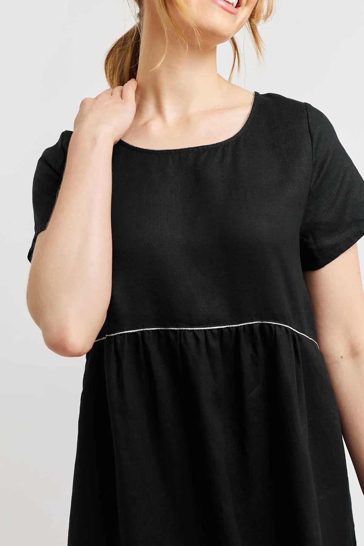 BELLE LINEN DRESS IN BLACK - Women's Summer Maxi Dress with Pockets | Perfect for Beach Vacation, Date Night & Casual Outings