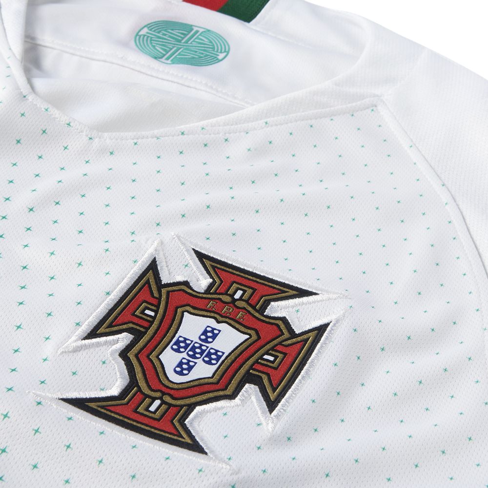 Nike Portugal 2018 Away Stadium Jersey - Authentic Soccer Jersey for Men, Cristiano Ronaldo Football Shirt - Perfect for Matches, Training & Fan Support