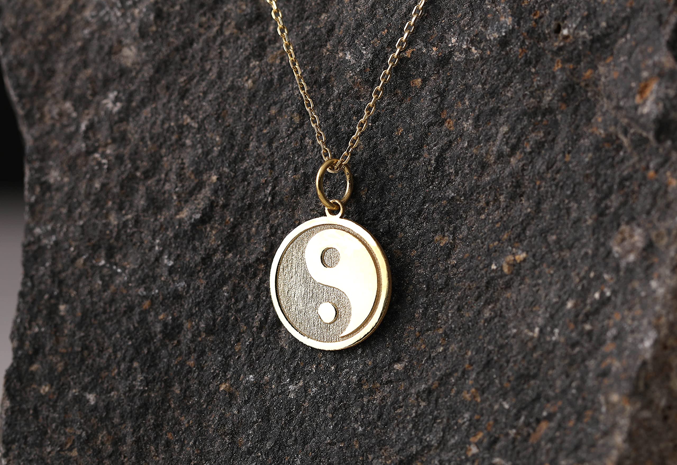 14K Gold Yin Yang Necklace - Personalized Tai Chi Pendant, Zen Symbol Jewelry for Meditation & Spiritual Balance | Perfect for Yoga, Mindfulness & Gift Giving