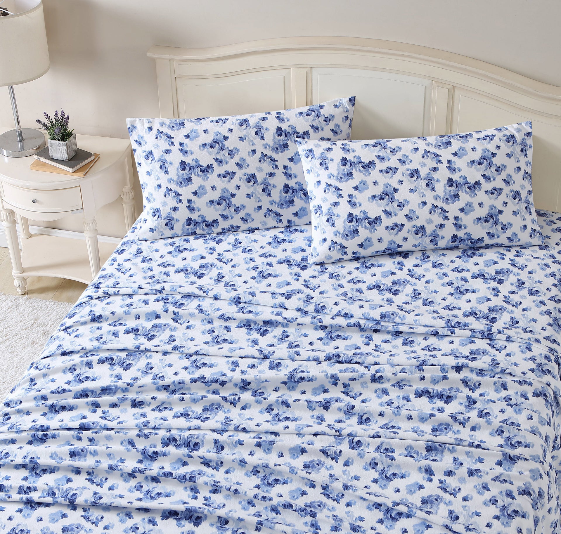 Laura Ashley Emelisa Porcelain Blue Flannelette Sheet Set - Soft & Cozy Queen Size Bedding for Winter, Perfect for Cold Nights & Luxury Bedroom Decor