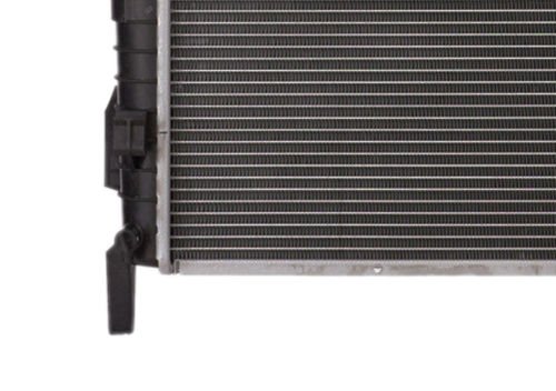 High-Performance Car Radiator - Aluminum Alloy Cooling System for Trucks & SUVs - Perfect for Off-Roading & Heavy-Duty Use