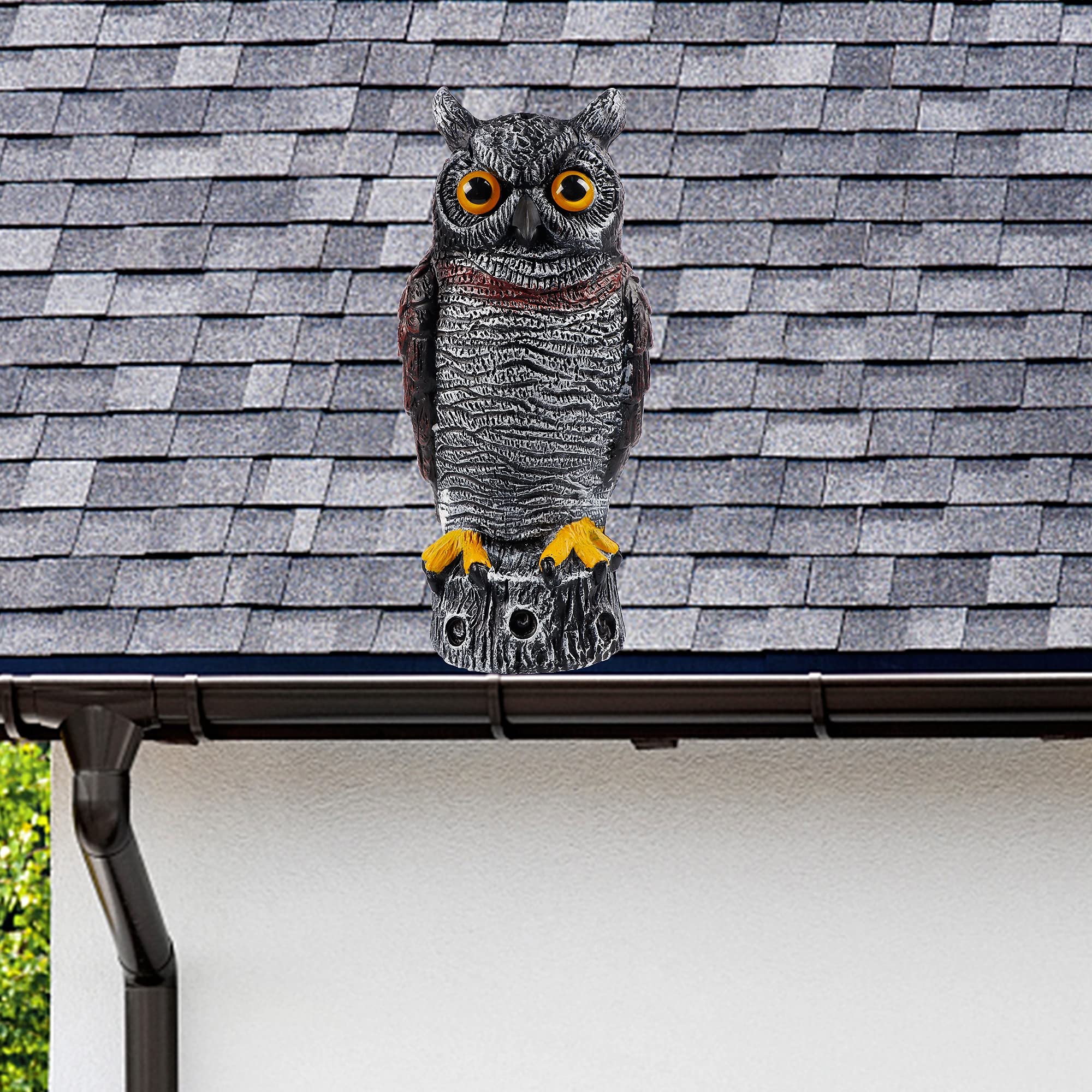 Hausse 3 Pack Realistic Fake Horned Owl Scarecrow Decoy - Plastic Owl Bird Deterrent for Garden, Yard & Outdoor Pest Control - Protects Crops from Birds & Small Animals
