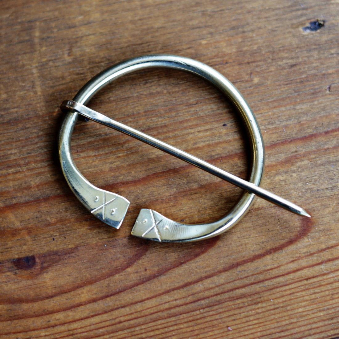 Large Celtic Pin - Vintage Brooch for Women, Irish Knot Jewelry, Perfect for Weddings, Parties & Special Occasions