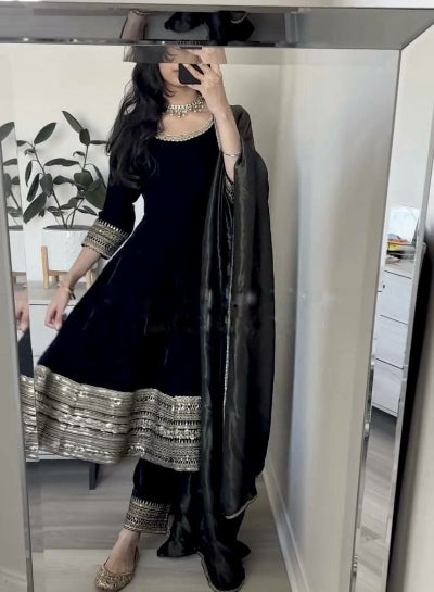 Black Velvet Exquisite Sequence Work Anarkali Suit Set | Elegant Indian Party Wear | UK Next Day Delivery | Perfect for Weddings, Festivals & Special Occasions