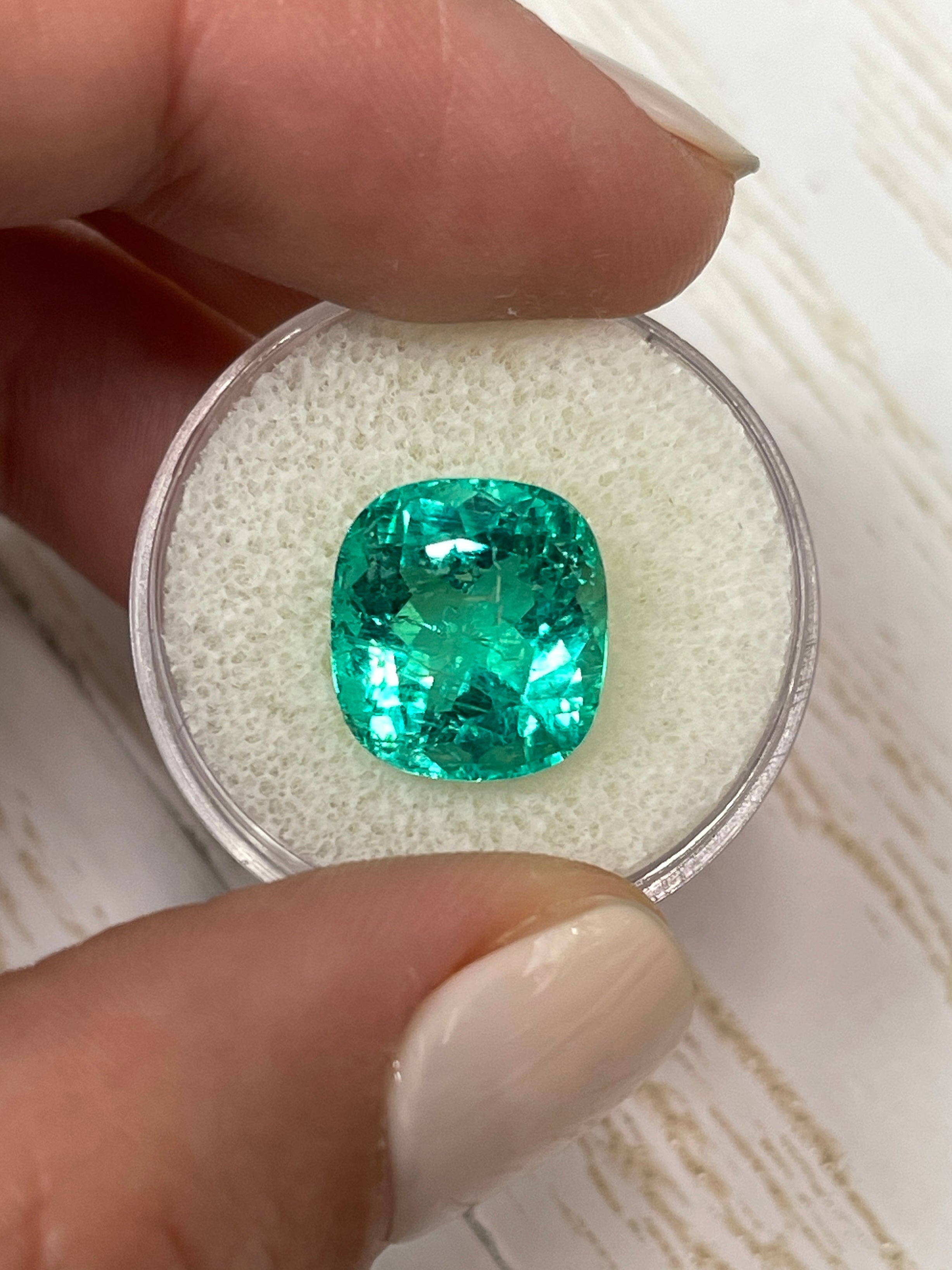 8.46 Carat GIA Certified 13x12mm Bluish Green Natural Loose Cushion Cut Colombian Emerald Gemstone for Jewelry Making, Engagement Rings & Luxury Gifts