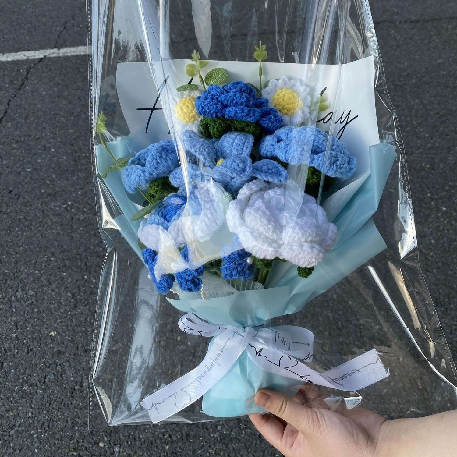 Handmade Crochet Blue Rose Bouquet - Artificial Knitted Flowers for Mother's Day, Graduation, Birthday & Wedding Decor - Perfect Gift & Home Decoration - DIY Floral Arrangement for Tables, Centerpieces & Special Occasions