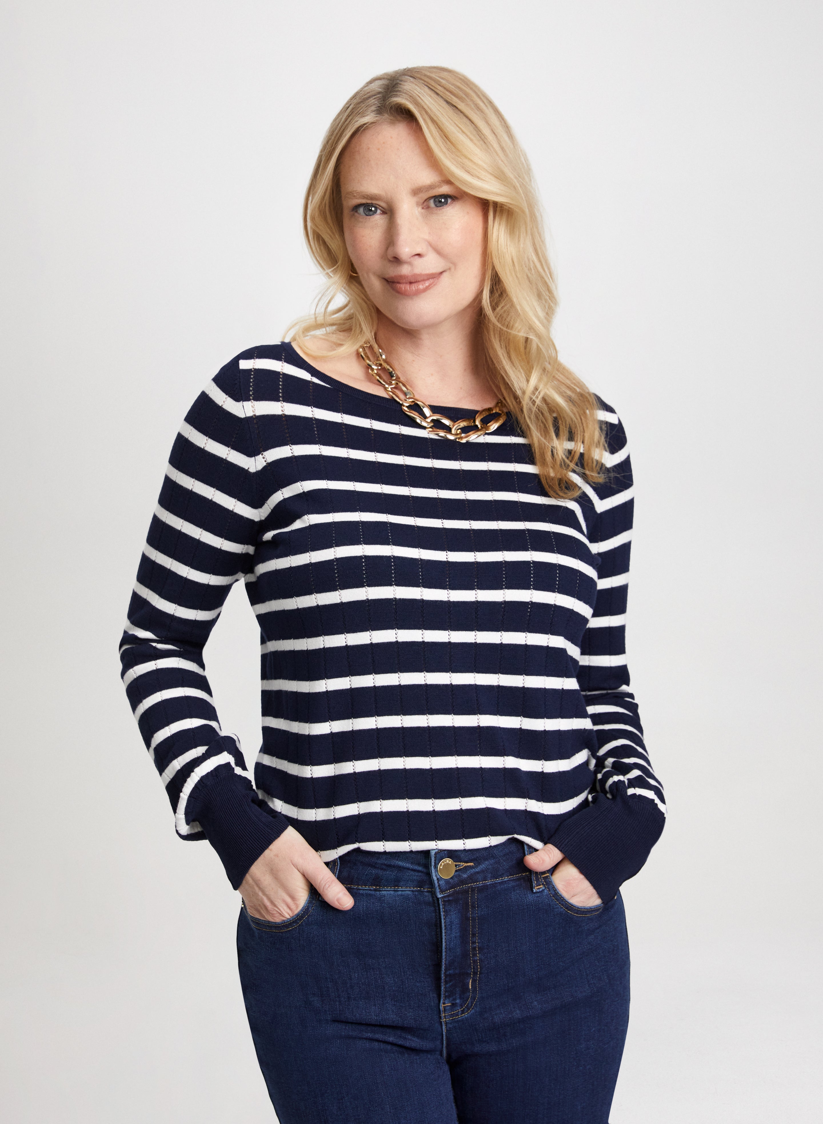 Stylish Striped Button-Up Sweater for Women - Cozy & Fashionable Knit Pullover for Fall & Winter Outfits