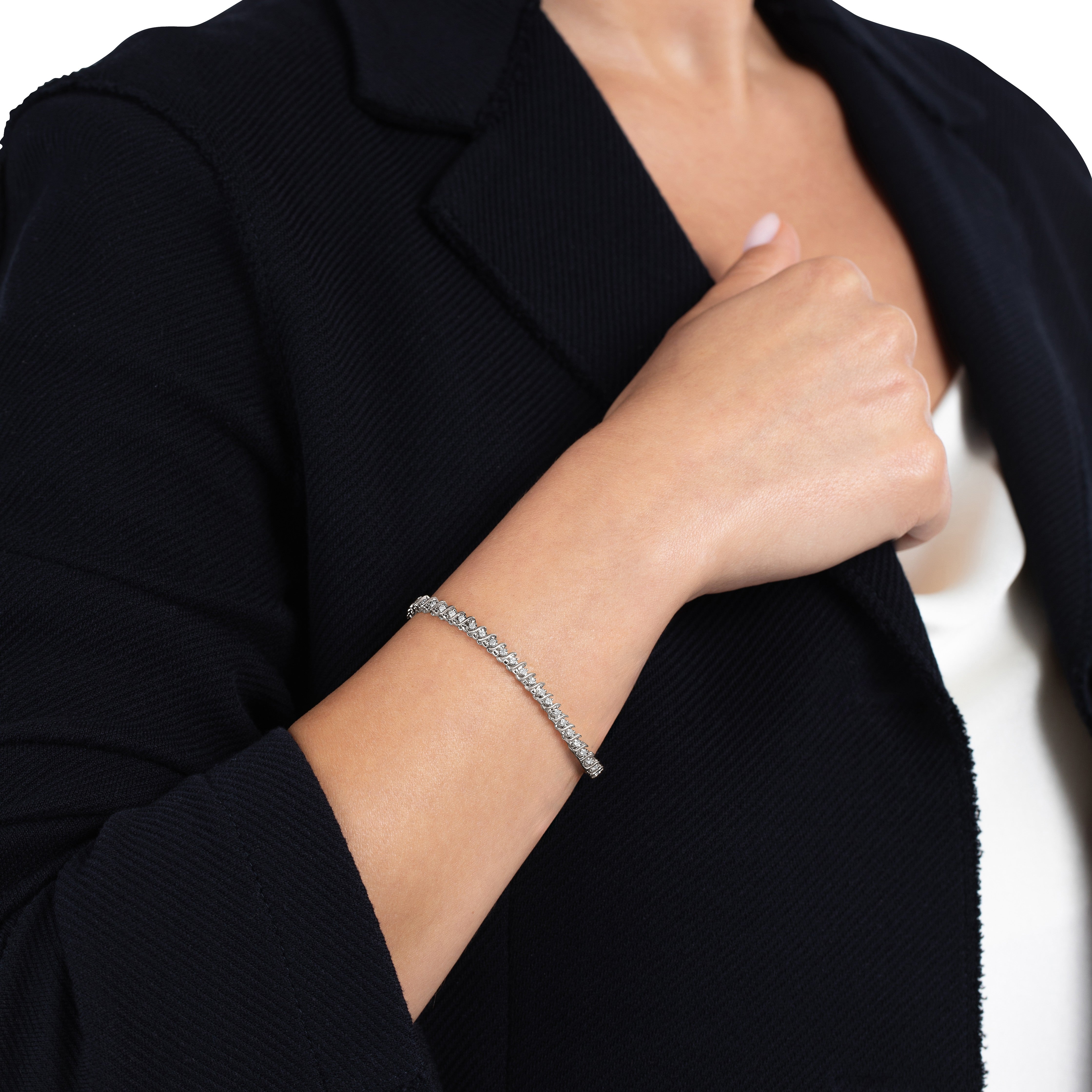 14K White Gold Diamond Tennis Bracelet for Women - Elegant & Timeless Jewelry for Weddings, Parties & Special Occasions