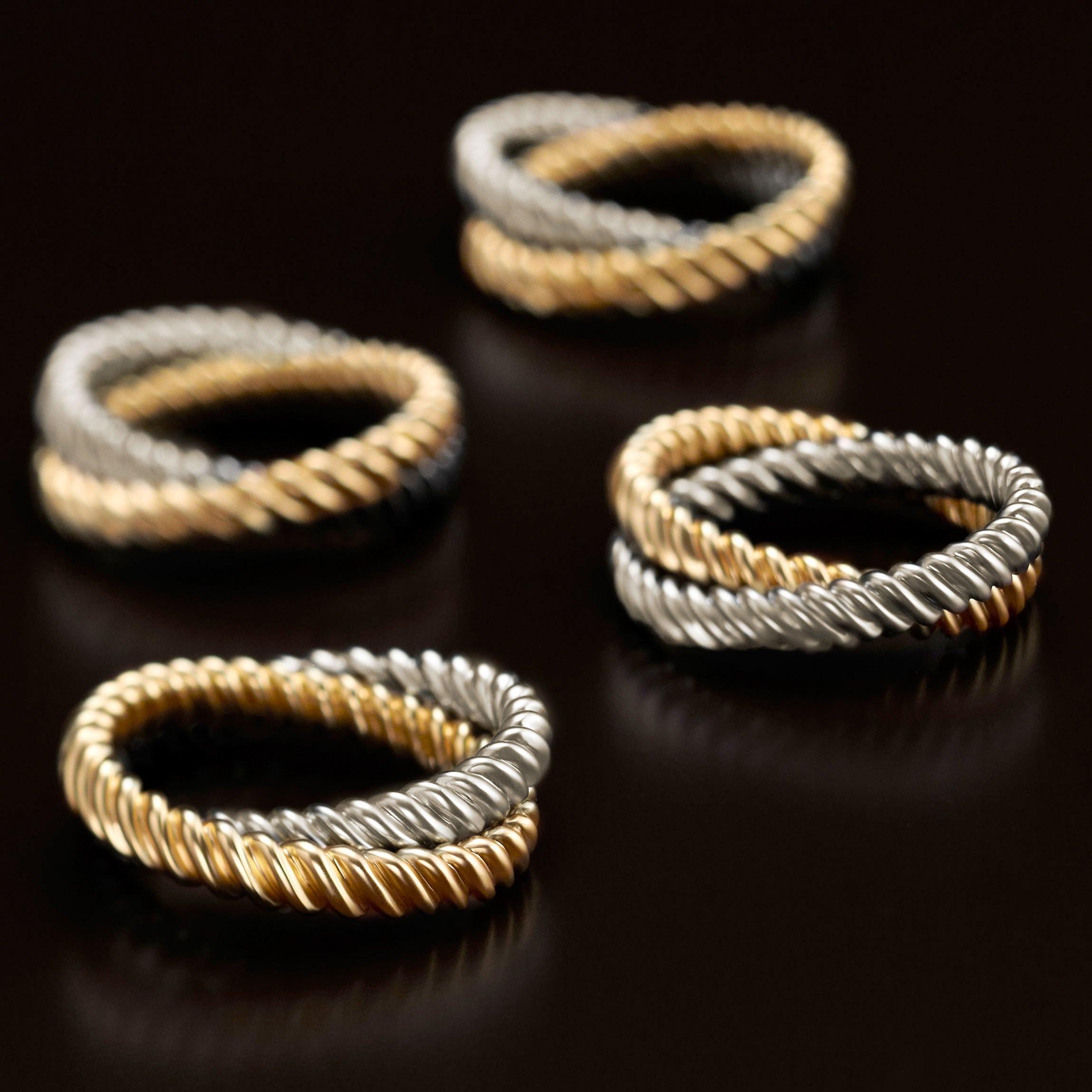 Deco Twist Napkin Rings Set of 4 - Elegant Table Decor for Weddings, Parties & Holiday Dining - Premium Crystal Napkin Holders for Formal Dinner Settings