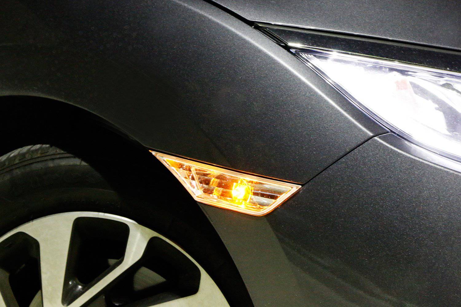 JDM Smoked Lens with Amber LED Bulb Front Side Marker Light Kit for 2016-2020 Honda Civic Sedan/Coupe/Hatchback - OEM Replacement for Amber Side Marker Lamps - Perfect for Car Customization & Nighttime Visibility