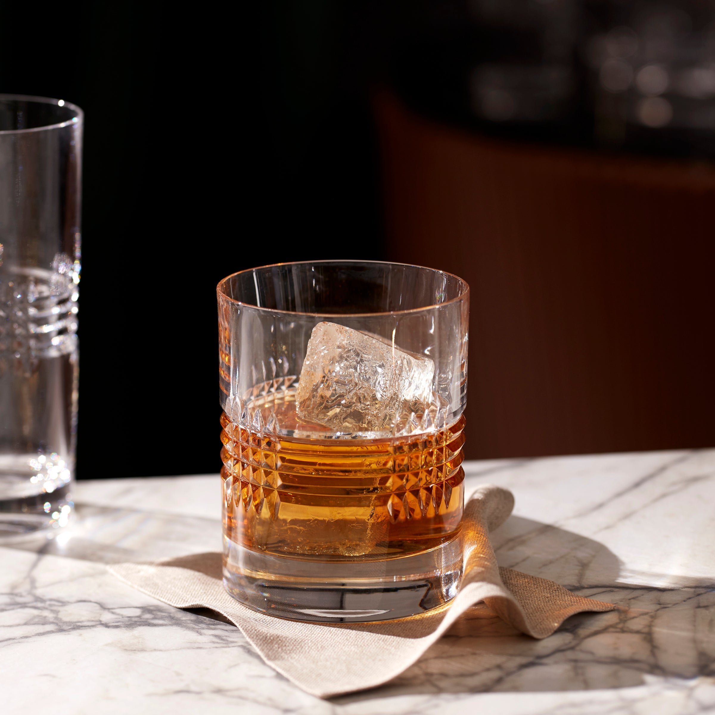 Premium Sloane Crystal Double Old Fashioned Glasses Set of 4 - Elegant Whiskey Tumbler for Bourbon, Scotch & Cocktails - Perfect for Home Bar, Gifts & Entertaining