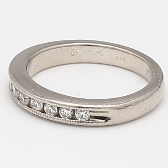 0.45 Carat Round Brilliant H VS2 Diamond Platinum Engagement Ring for Women - Perfect for Proposals, Anniversaries & Special Occasions