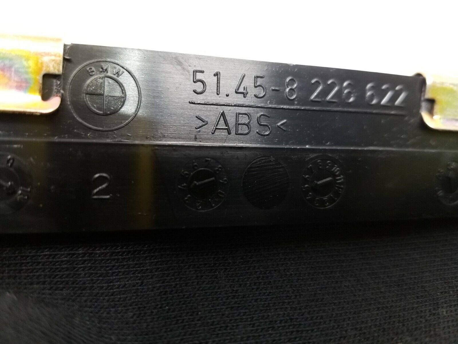 Genuine BMW E46 Steering Column Upper Trim Cover - OEM Replacement Part 01 02 03 04 05 - Perfect for Interior Repair & Car Restoration Projects