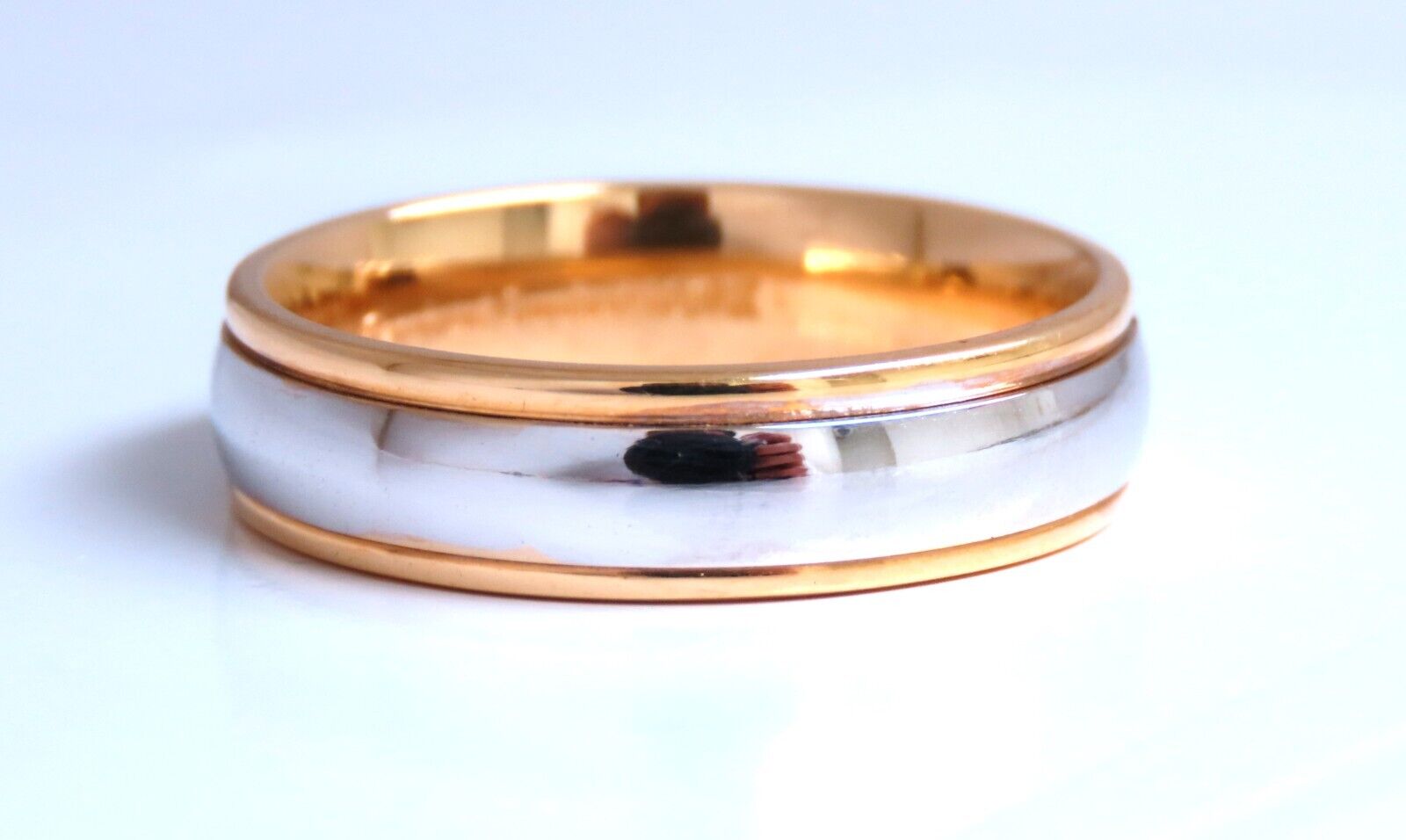 14K Two-Tone Gold Unisex Wedding Band Ring - Size 10 (5.8mm Width) - Perfect for Anniversaries, Engagements & Everyday Wear