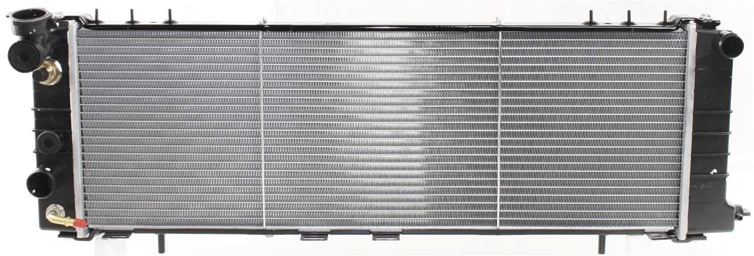 Garage-Pro Radiator Kit for 1991-2001 Jeep Cherokee & 1991-1992 Jeep Comanche - Automatic Transmission, Left Hand Drive, 6 Cylinder Engine with Fan Shroud | Perfect for Off-Roading, Daily Commuting & Engine Cooling Maintenance