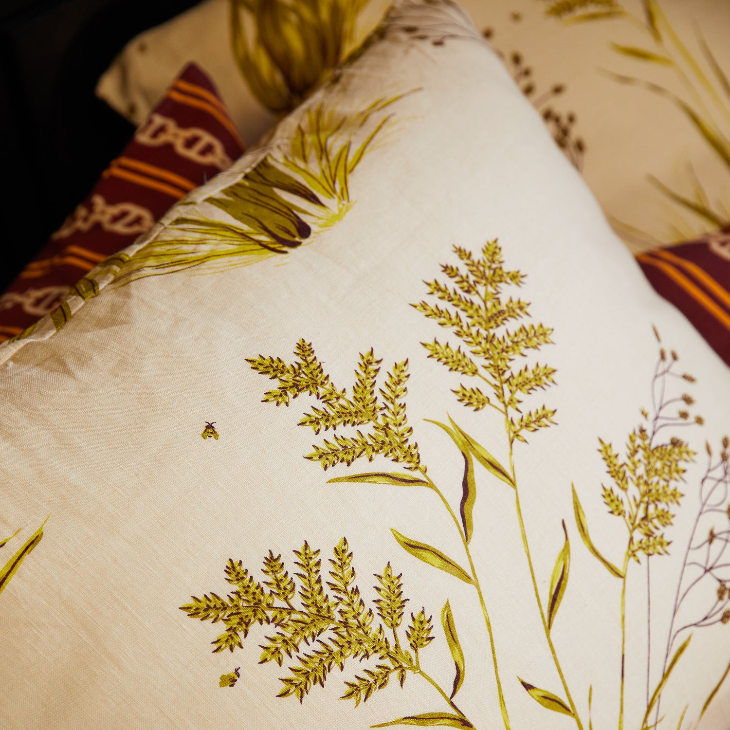 Luxury Adelyn Linen Euro Pillowcase Set - 100% Natural Soft Washable Linen Fabric - Perfect for Bedroom, Living Room & Home Decor
