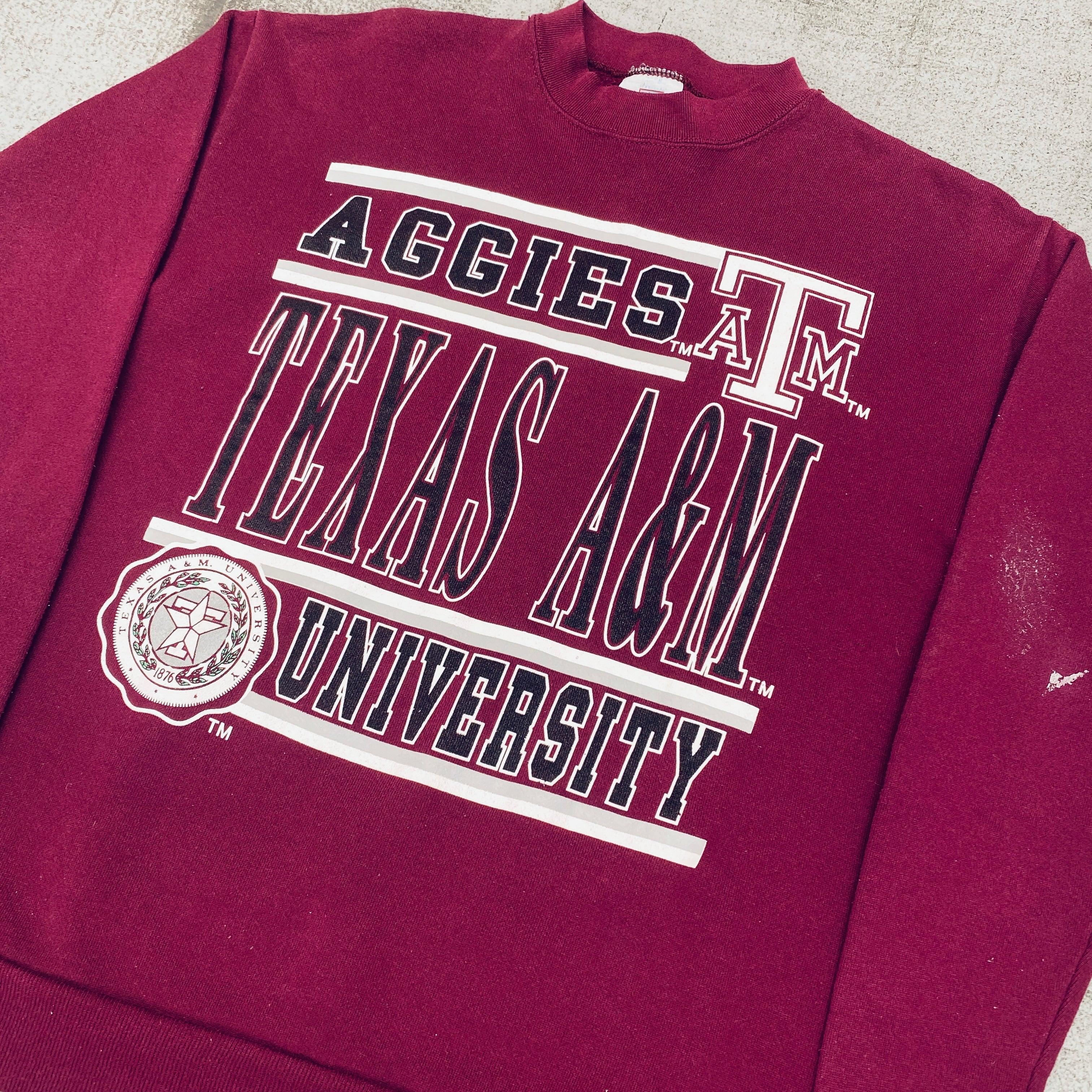 Texas A&M Aggies Vintage 1990s Graphic Spellout Sweatshirt - Men's Small - Perfect for Game Day & College Spirit Wear