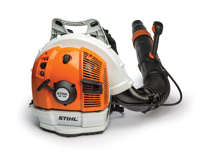 STIHL BR 700 Backpack Leaf Blower - Low Emission, High Power Gas Blower for Yard Cleaning | Perfect for Landscaping, Lawn Care & Fall Leaf Removal