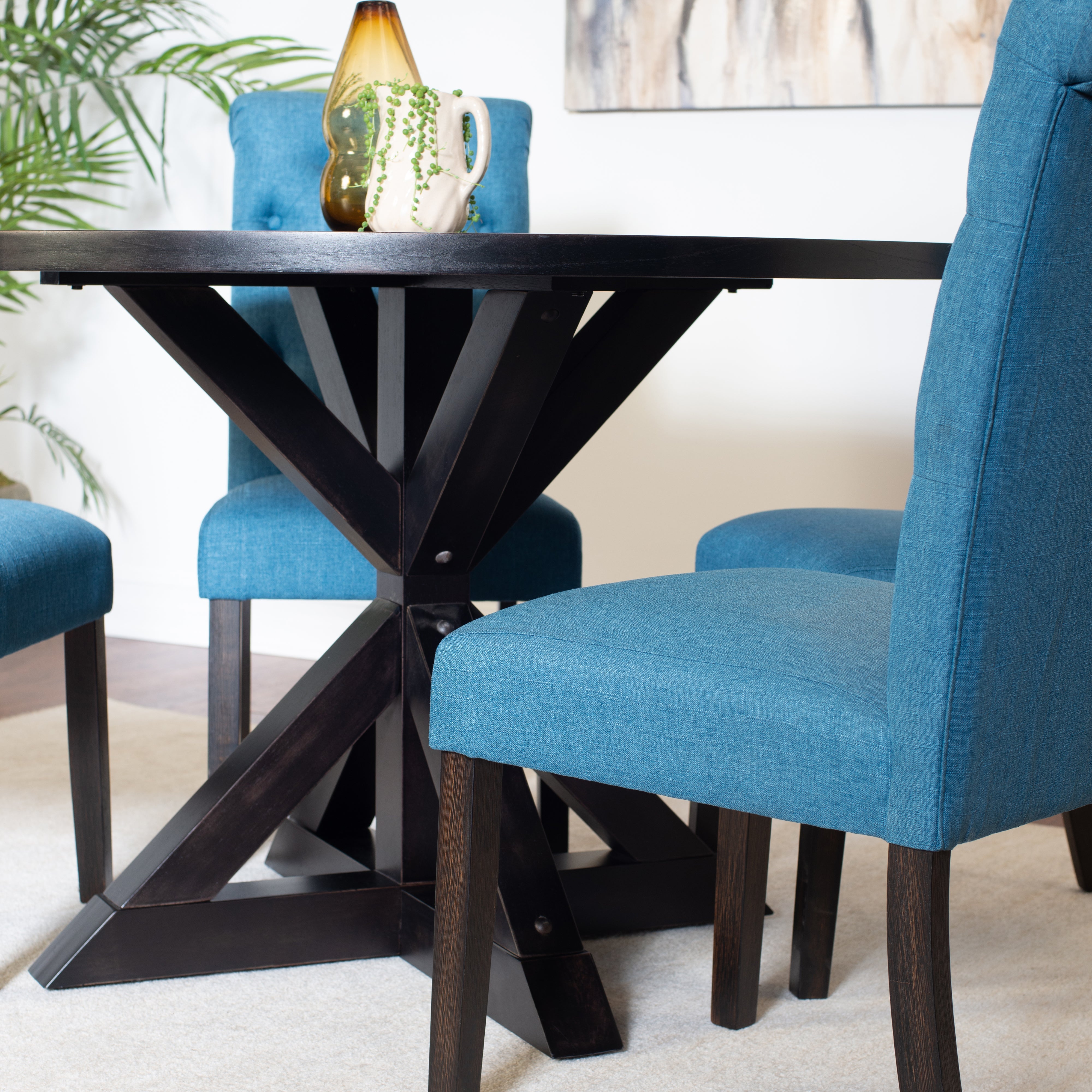 Roundhill Furniture Nylander 5-Piece Dining Set - Cross Buck Style Wooden Table with 4 Matching Chairs for Kitchen, Dining Room & Outdoor Patio