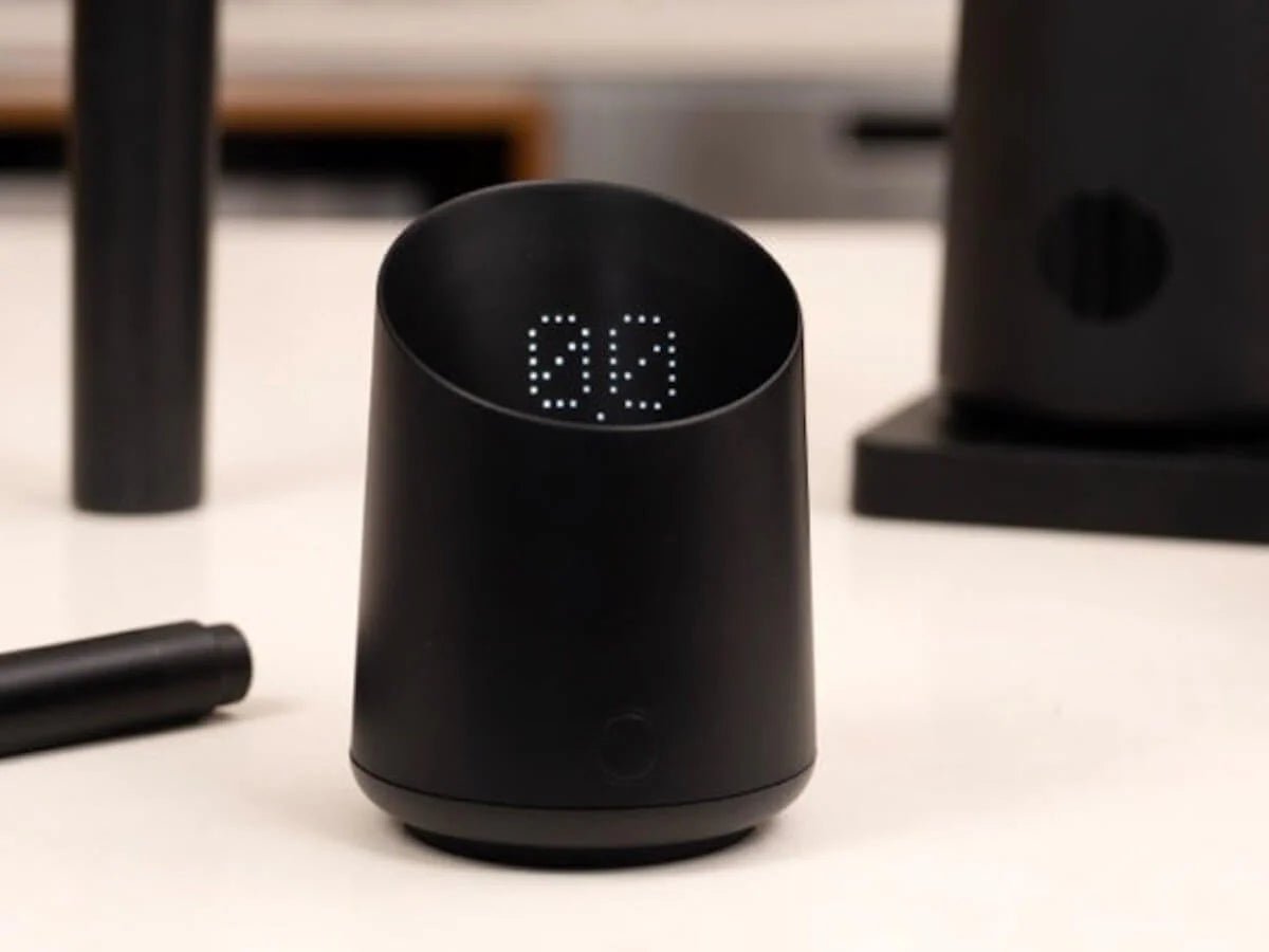 Subminimal Subscale Digital Coffee Dosing Cup - Precise Espresso Grounds Measurement for Baristas & Home Brewing | Perfect for Specialty Coffee Shops & Home Baristas