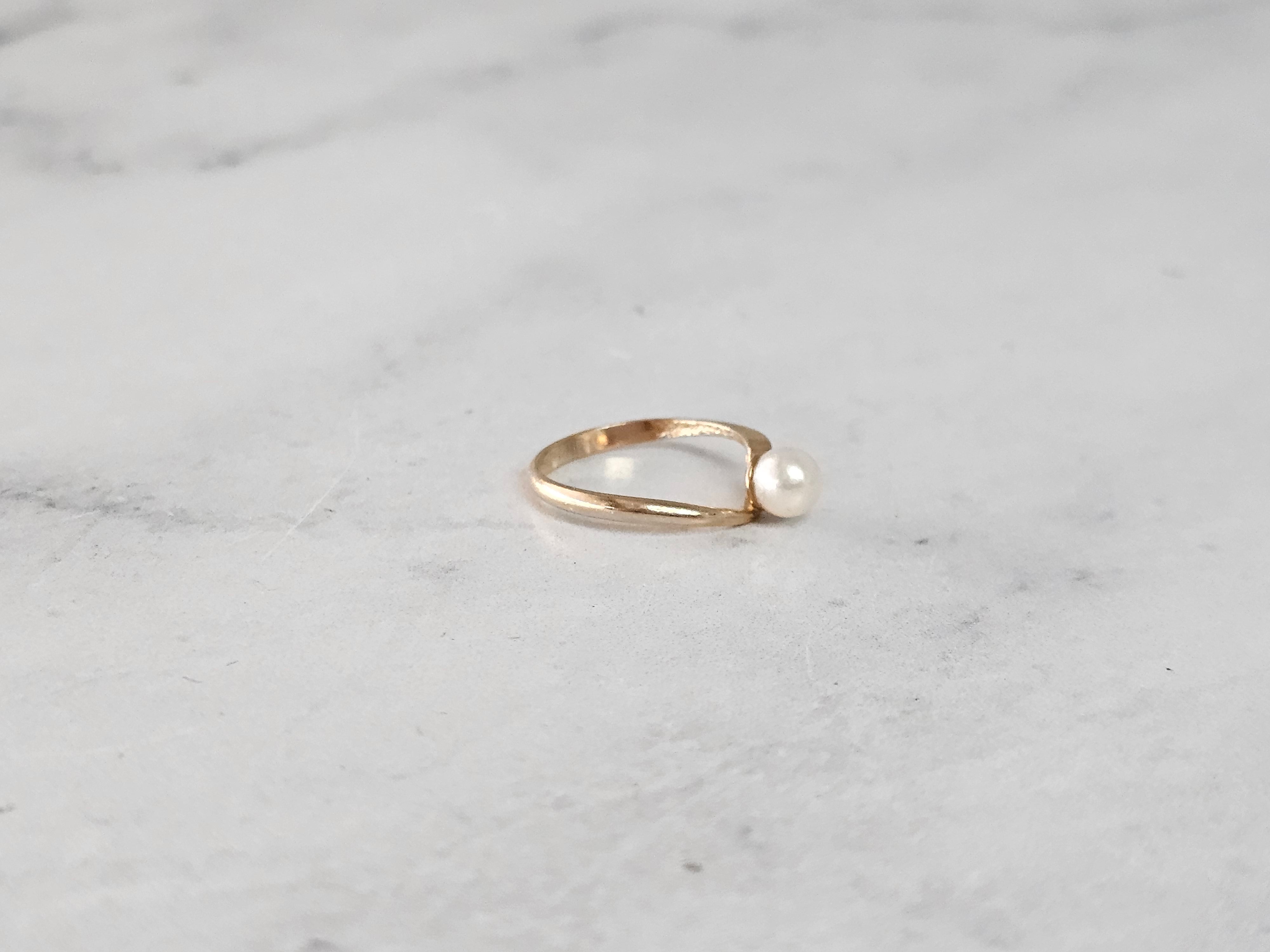 5MM Solitaire Pearl Ring in 14k Yellow Gold - Elegant & Timeless Jewelry for Weddings, Anniversaries & Special Occasions