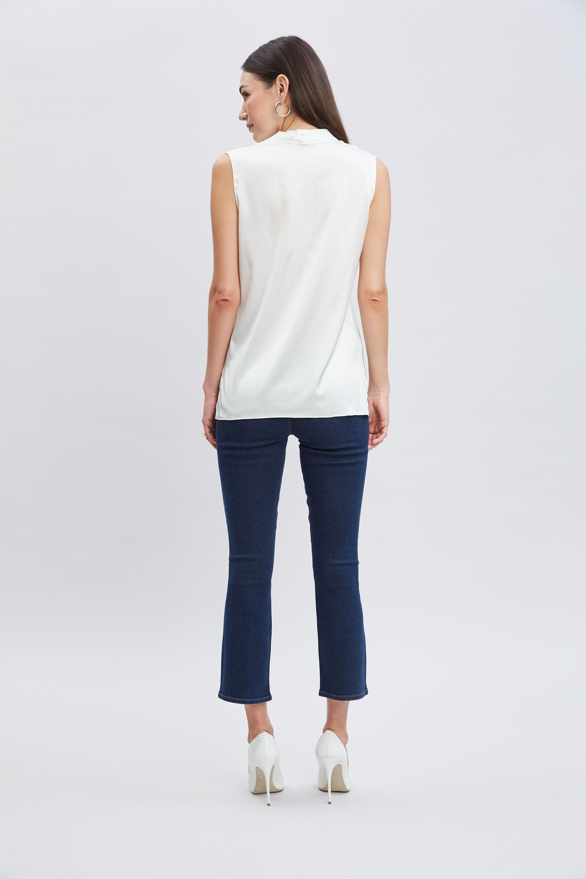 Women's Sleeveless Silk Button Down Shirt - Elegant Blouse for Office Wear & Summer Outfits | Breathable & Comfortable for Business Casual & Travel
