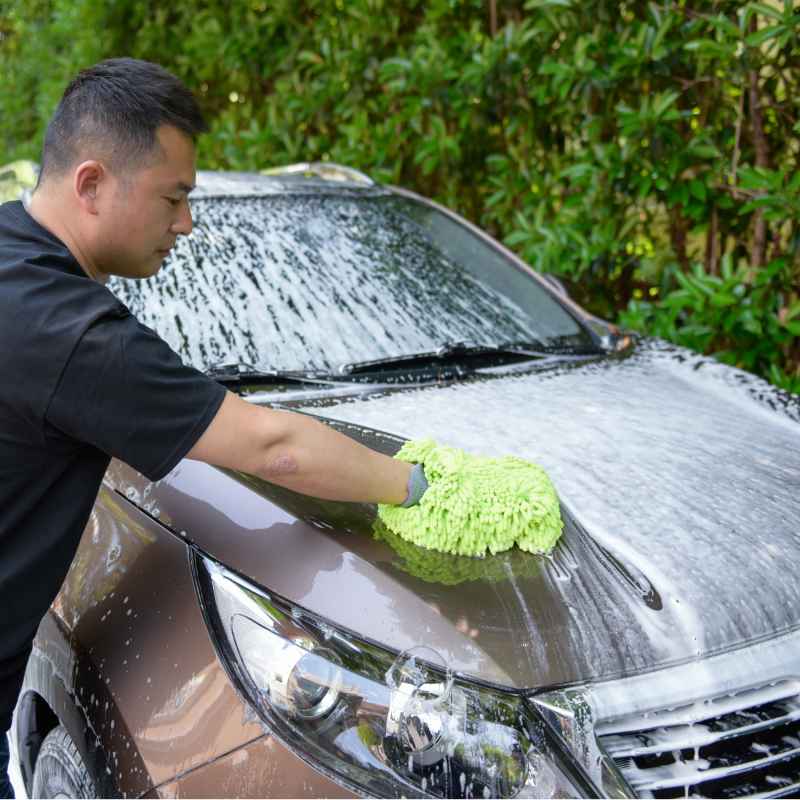 Magic Touch Chenille Wash Mitt - Super Soft Microfiber Car Wash Glove for Gentle Scrubbing (Pack of 1) - Perfect for Hand Washing Cars, Motorcycles & Delicate Surfaces