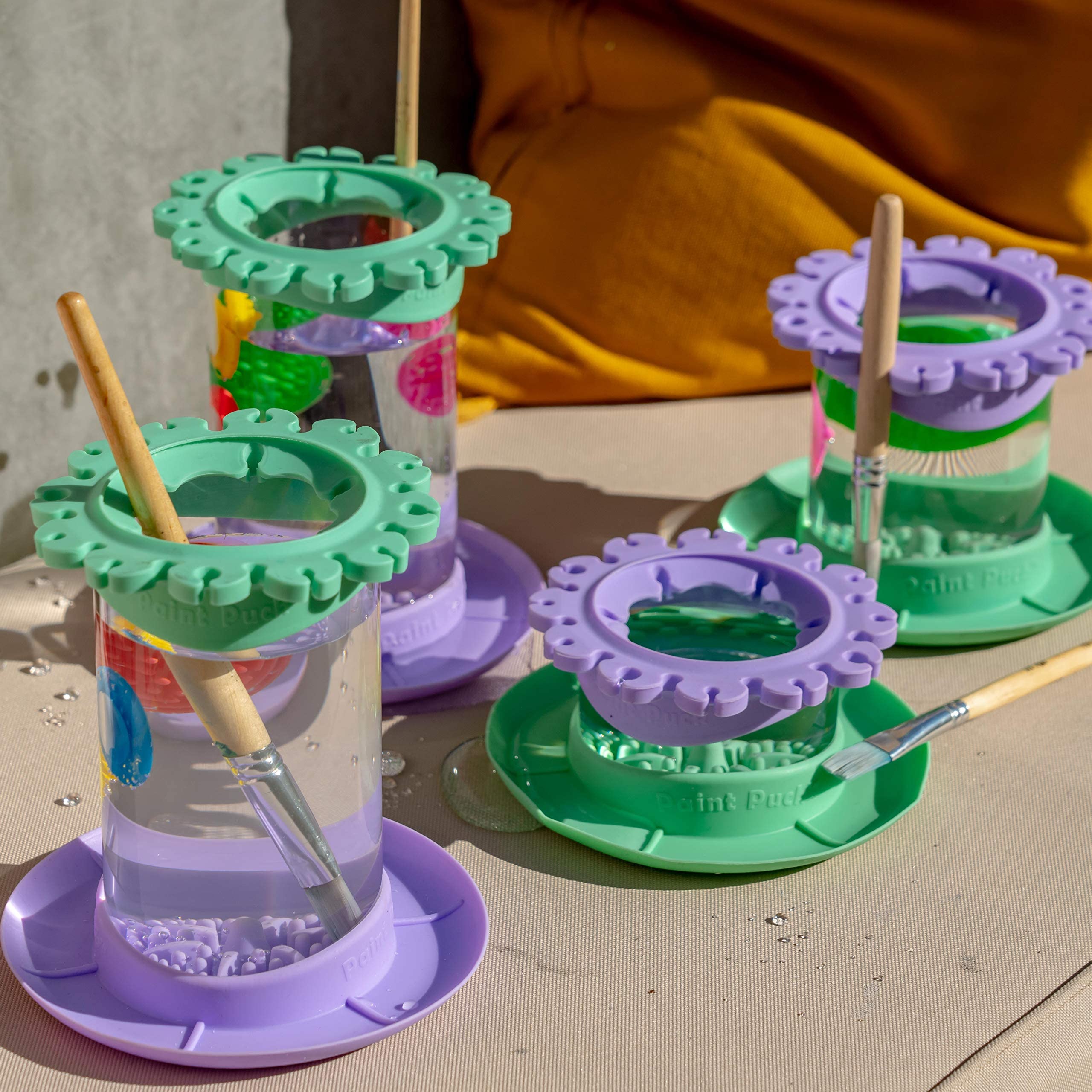 All-in-One Paint Brush Cleaner & Holder - Green Silicone Jar for Acrylic, Watercolor | Art Studio & Classroom Essential