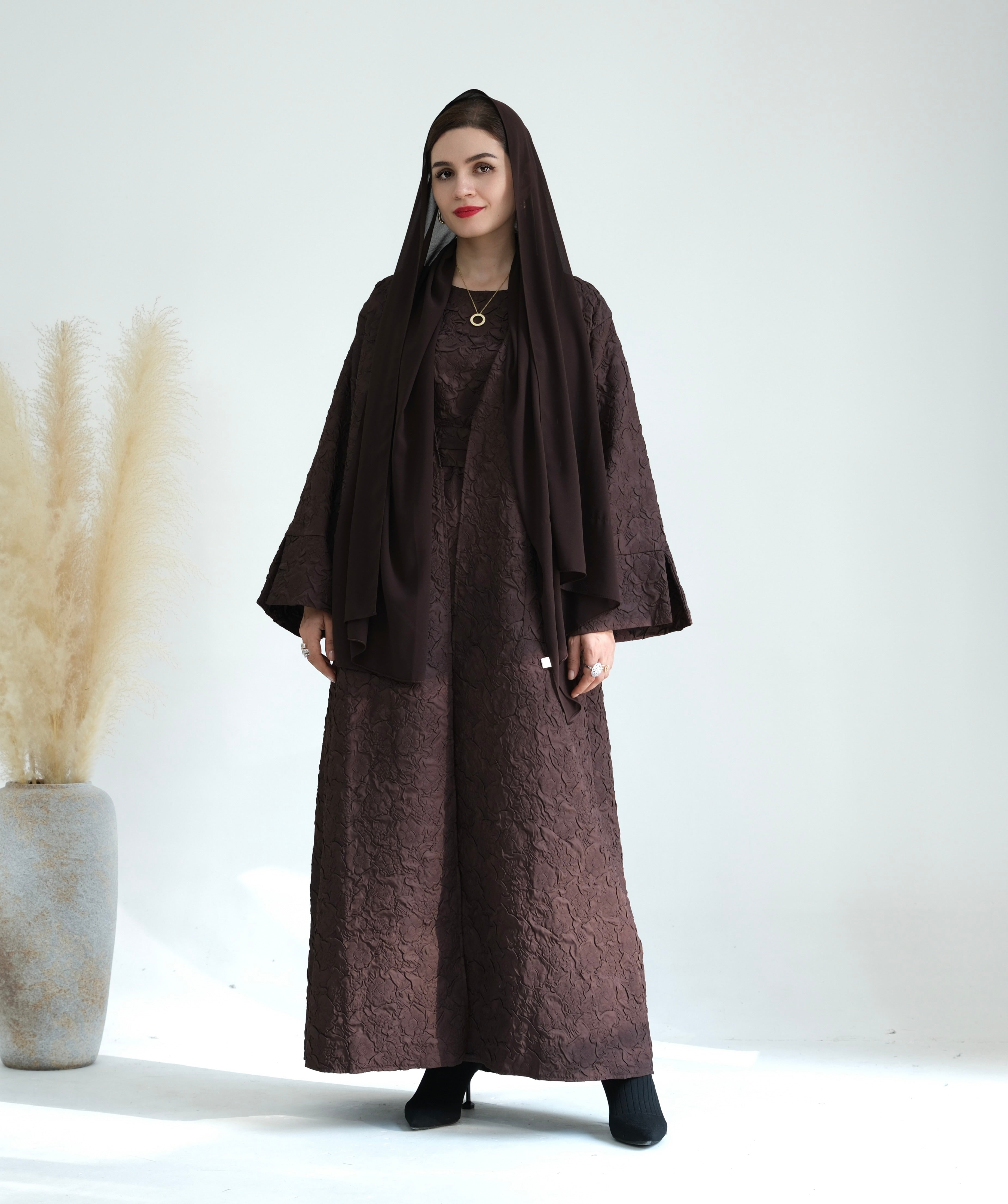 Elegant Eva Textured Abaya Set in Cocoa - Modest Islamic Prayer Dress for Women - Perfect for Eid, Ramadan, and Special Occasions